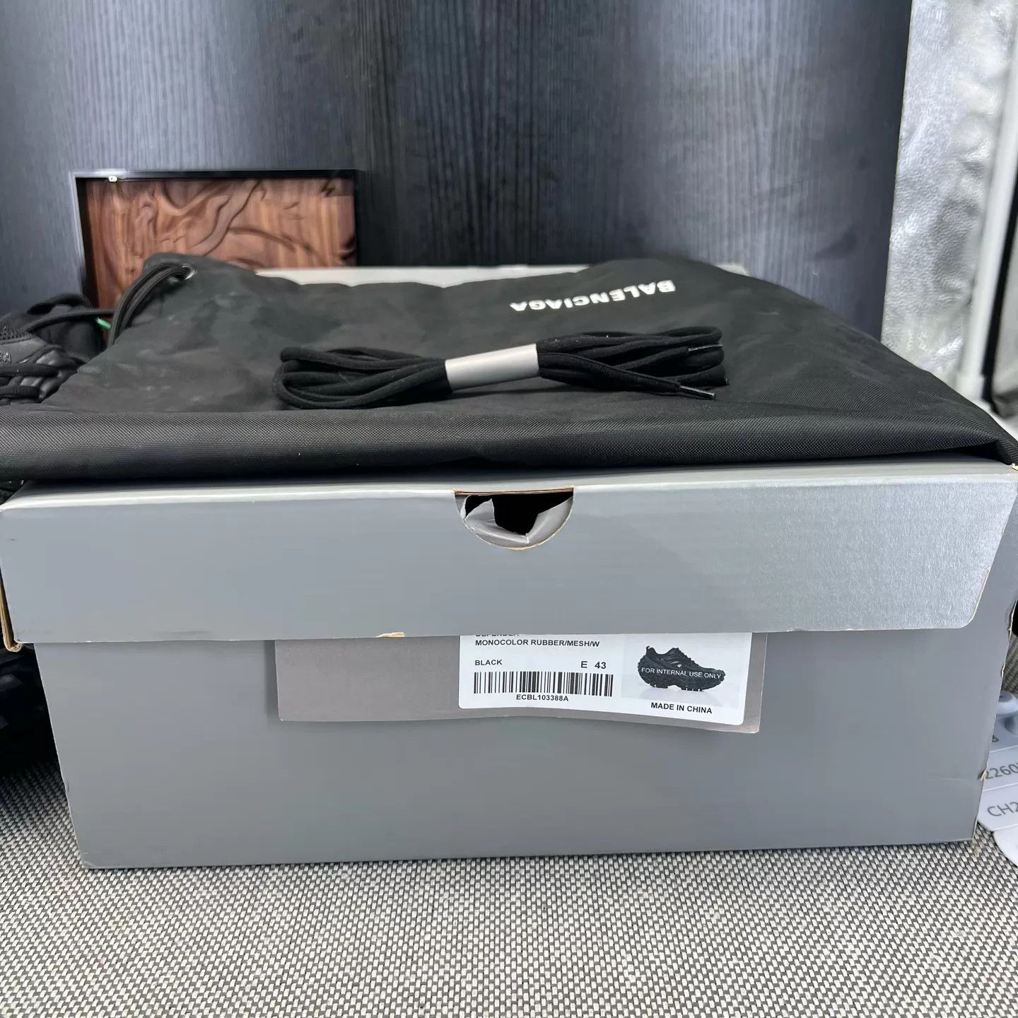 Balenciaga Balenciaga Tire Black Sneakers 43 Size US 10 / EU 43 - 9 Thumbnail