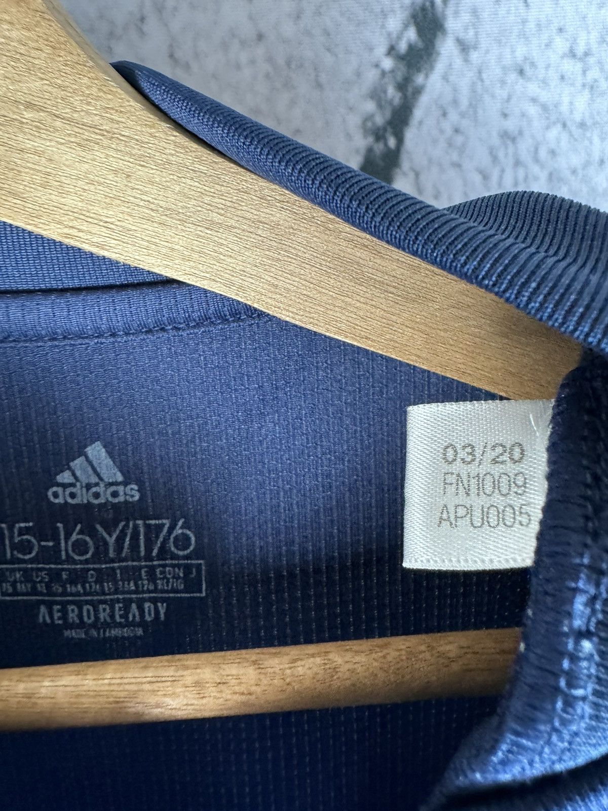 Adidas Adidas x Juventus FC 2020/21 Away Kit Soccer Jersey Size US S / EU 44-46 / 1 - 3 Thumbnail