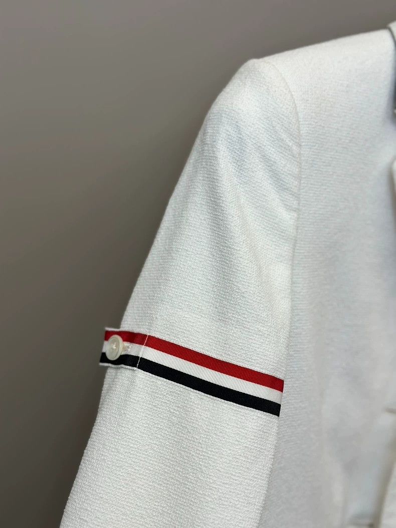 Thom Browne Thom browne Suit 2503-Nextarrow Size 40R - 2 Thumbnail