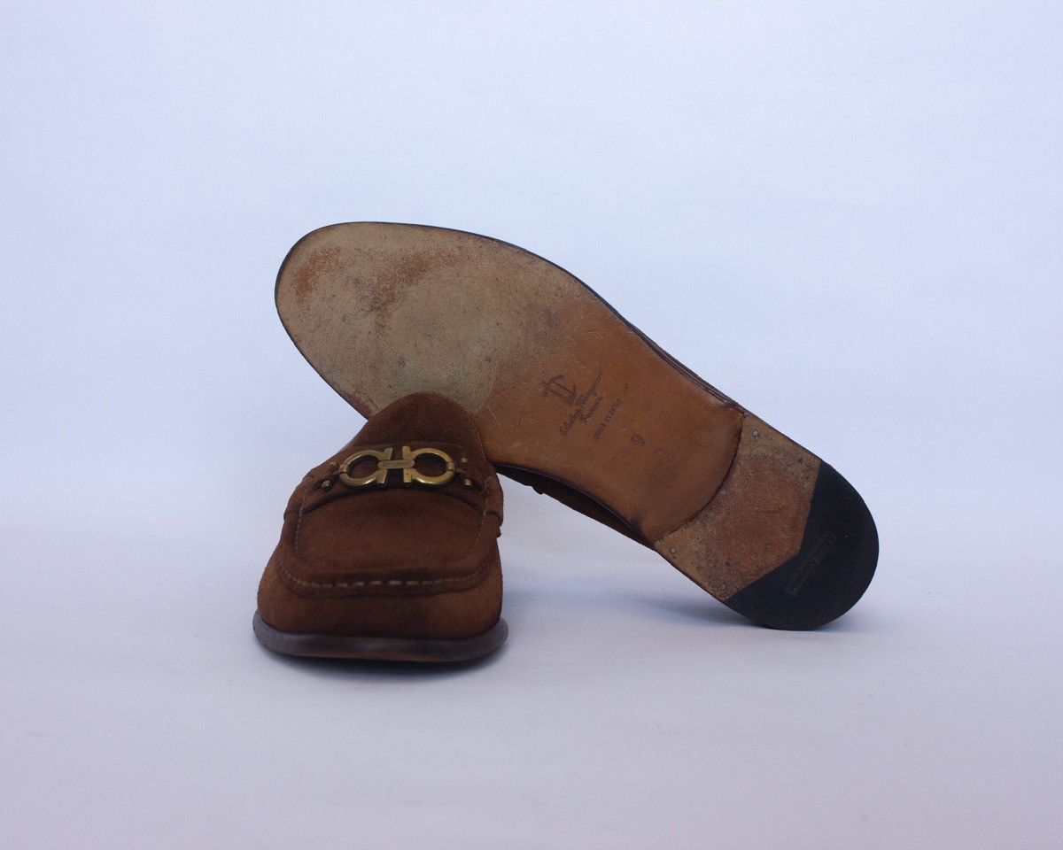 Salvatore Ferragamo 850$Ferragamo Moccasin Gancini Testa Di Moro Ornament Suede Size US 9 / EU 42 - 10 Thumbnail