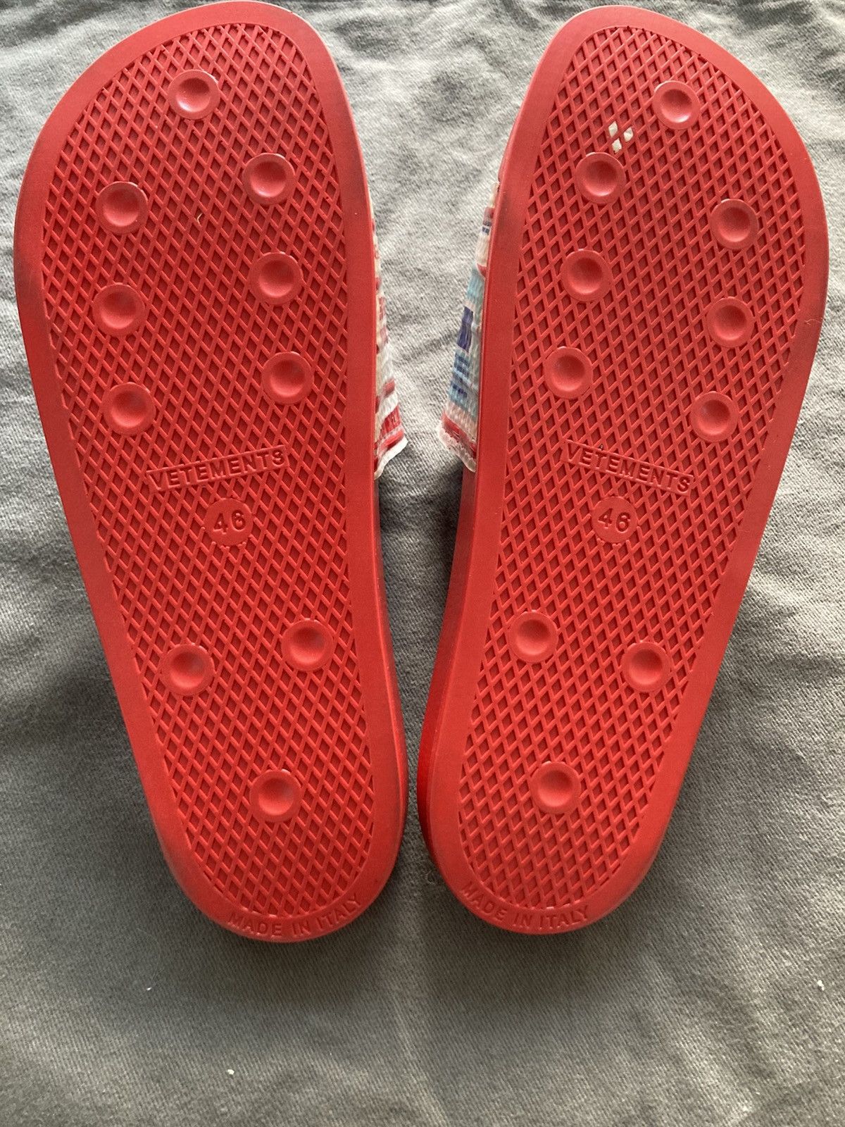 Vetements Vetements water bootle print slides Size US 12 / EU 45 - 6 Thumbnail
