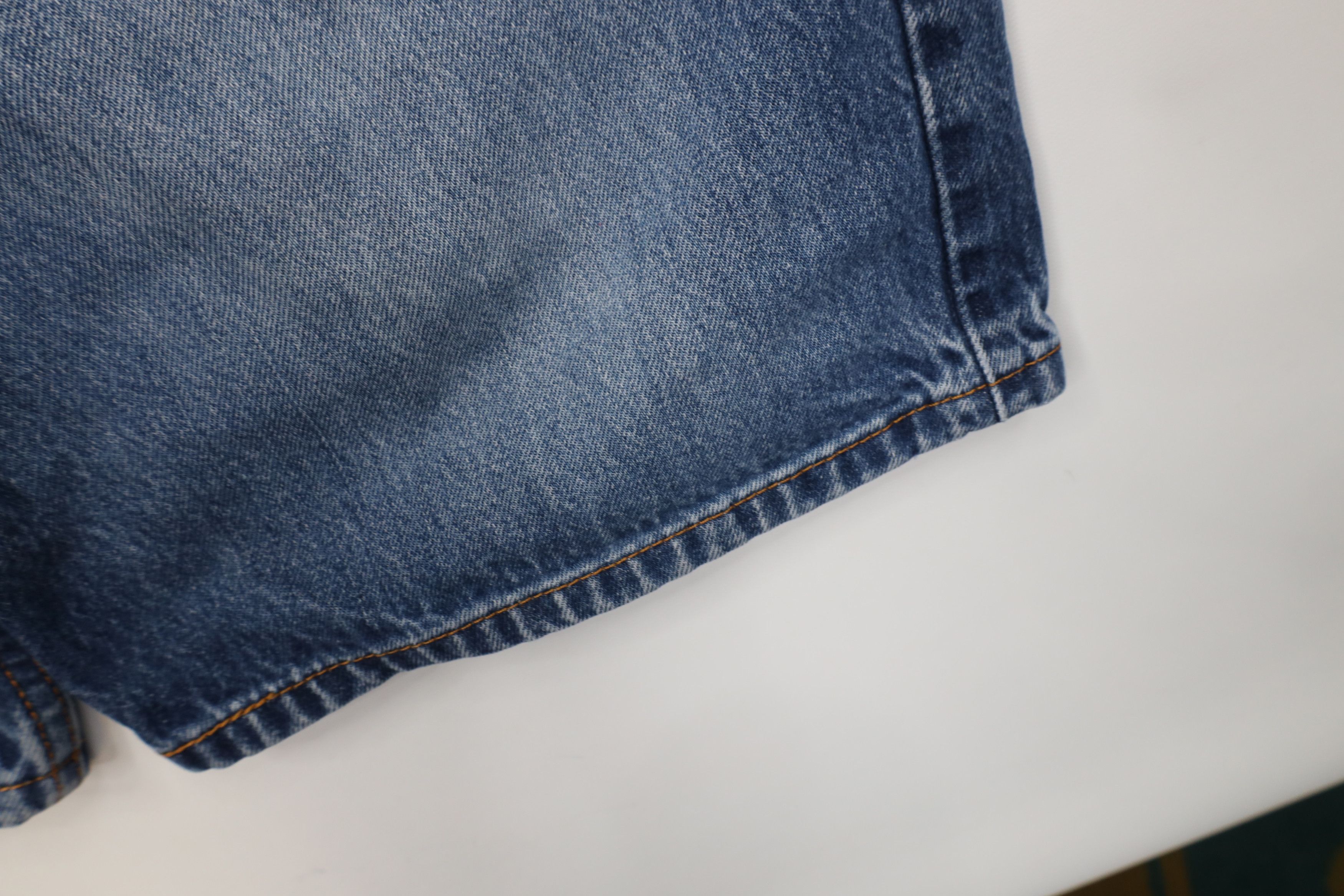 Levi's Vintage Y2K Levis 569 Loose Fit Denim Jean Shorts Jorts Blue Size US 36 / EU 52 - 7 Thumbnail