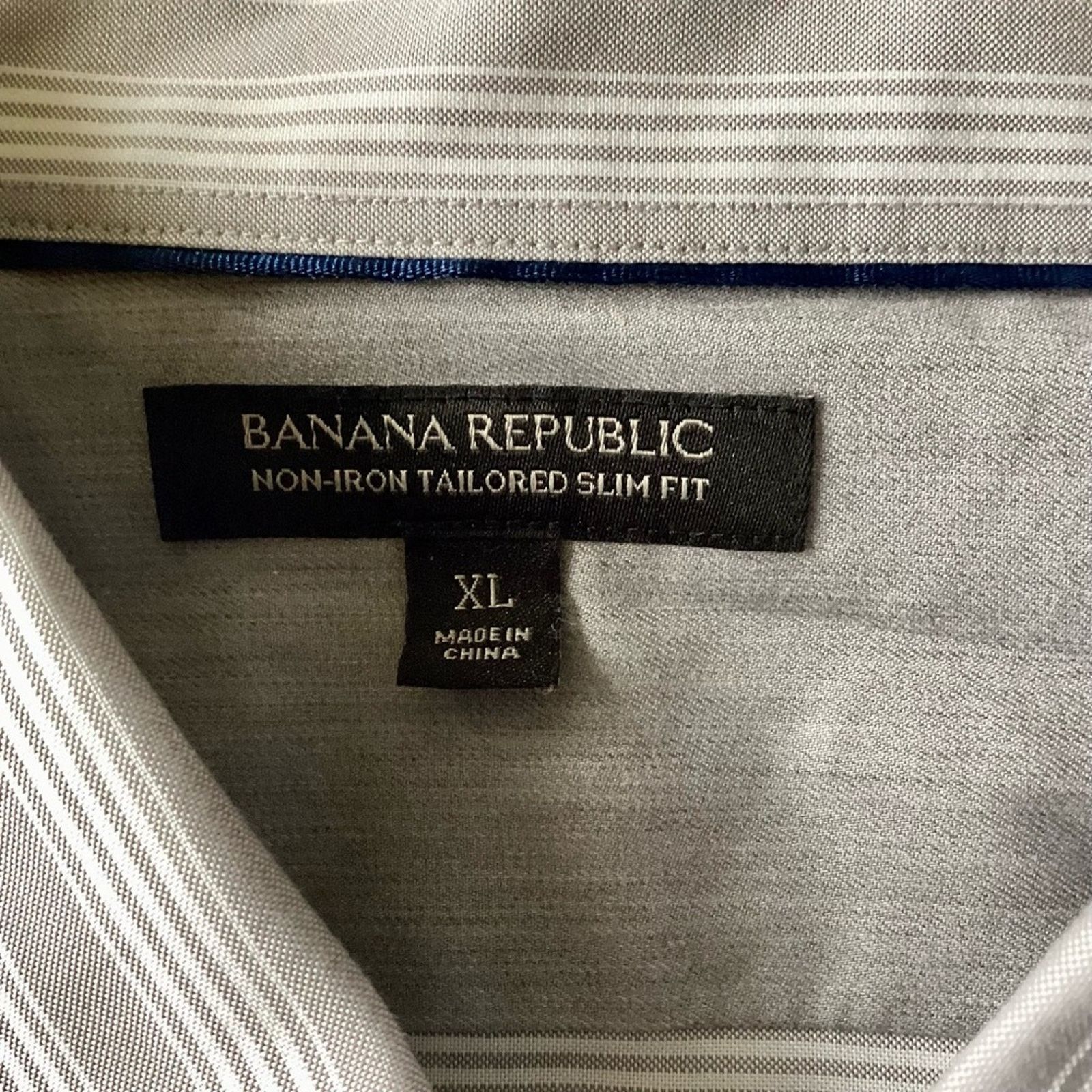 Banana Republic Banana Republic Non Iron Tailored Slim Fit Shirt Size US XL / EU 56 / 4 - 3 Thumbnail