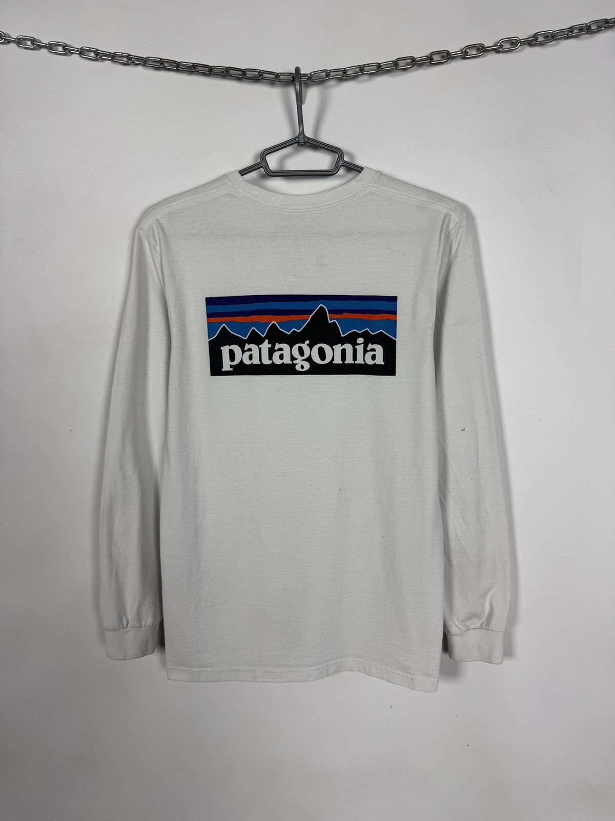 Patagonia Patagonia Long Sleeve T-Shirt Big Logo Outdoor Trekking Sz S Size US S / EU 44-46 / 1 - 11 Thumbnail