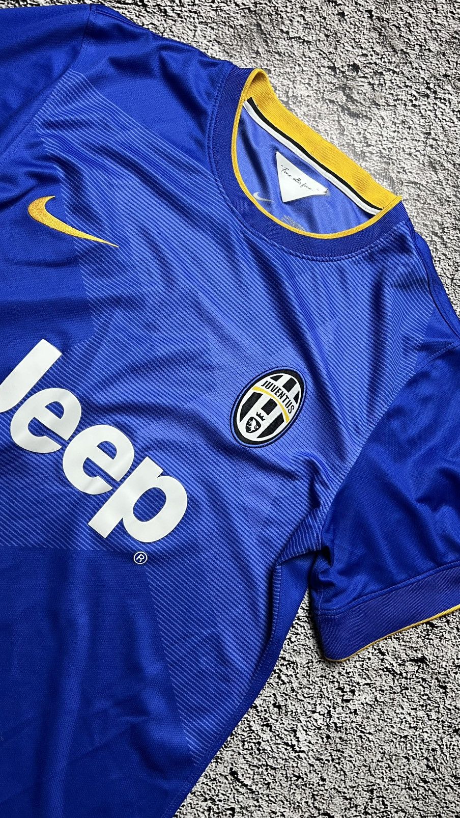 Nike 2014-2015 FC Juventus jeep jersey by nike Size US S / EU 44-46 / 1 - 2 Thumbnail