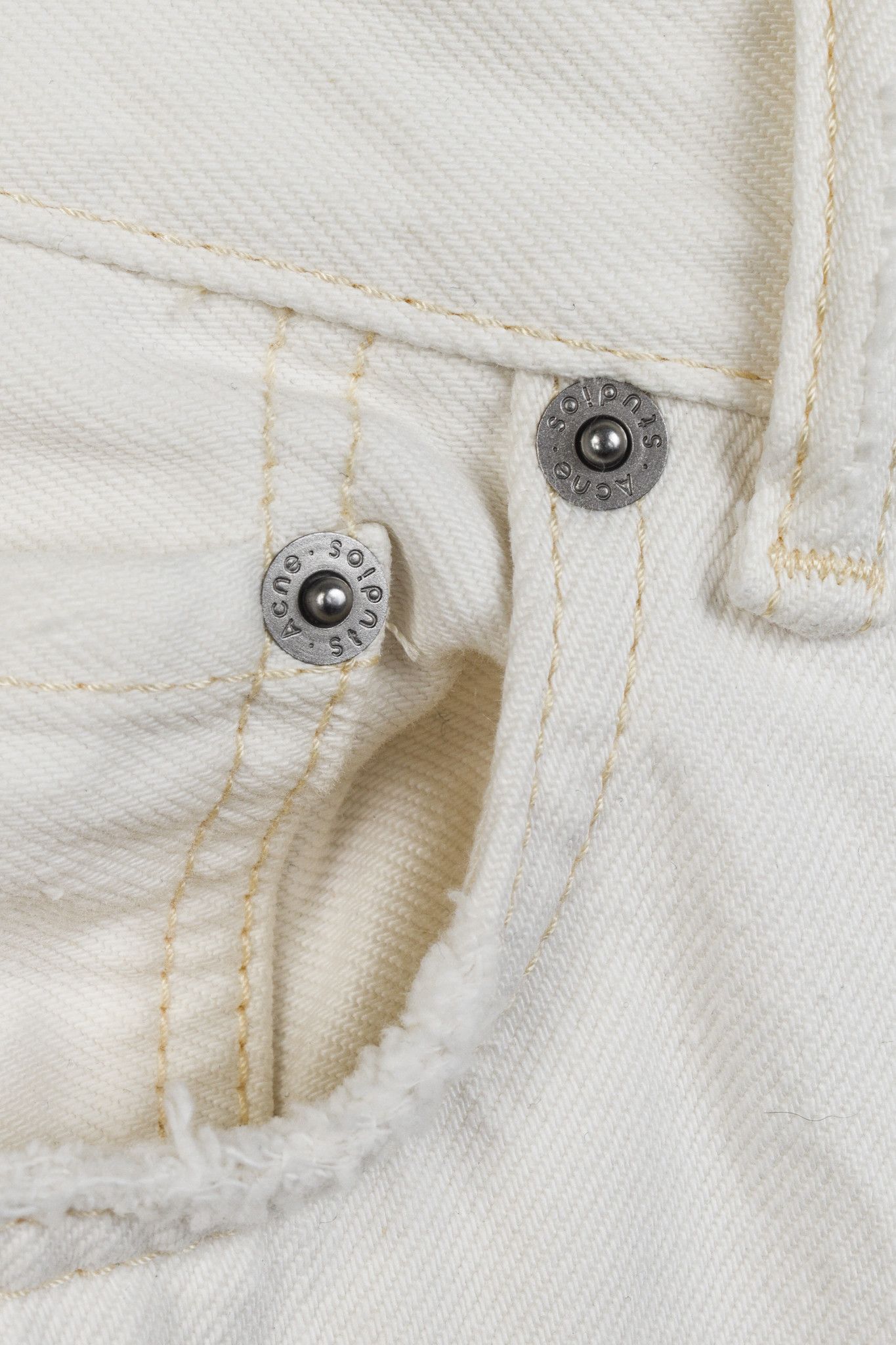 Acne Studios Acne Studios White Distressed High-waisted Jeans Size 28" / US 6 / IT 42 - 6 Thumbnail