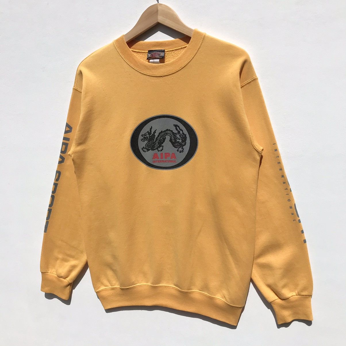 Vintage Vintage Aipa International Dragon Surfboards Sweatshirt Size US S / EU 44-46 / 1 - 4 Thumbnail