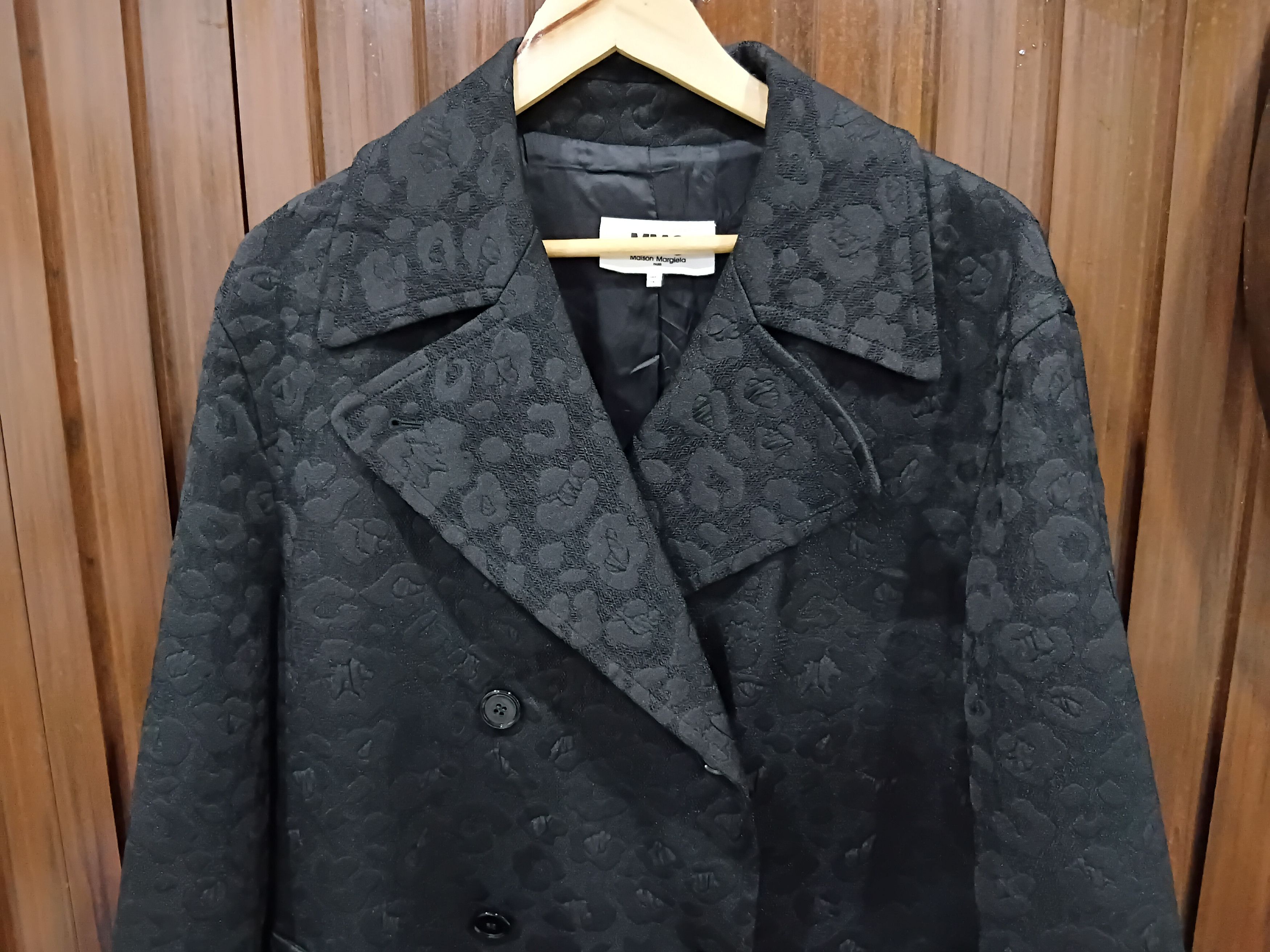 Maison Margiela MM6 Maison Margiela Leopard Print Jacquard Woven Coat Size XS / US 0-2 / IT 36-38 - 2 Thumbnail