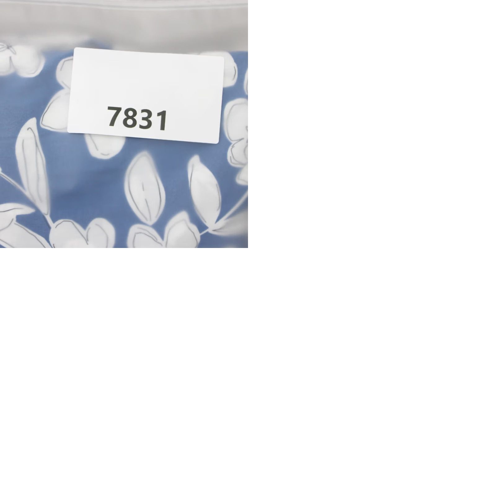Gap GAP Shirt Mens Large Blue Floral Poplin Button-Up Short Sleeve Regular Fit Tropical Style Size US L / EU 52-54 / 3 - 9 Thumbnail
