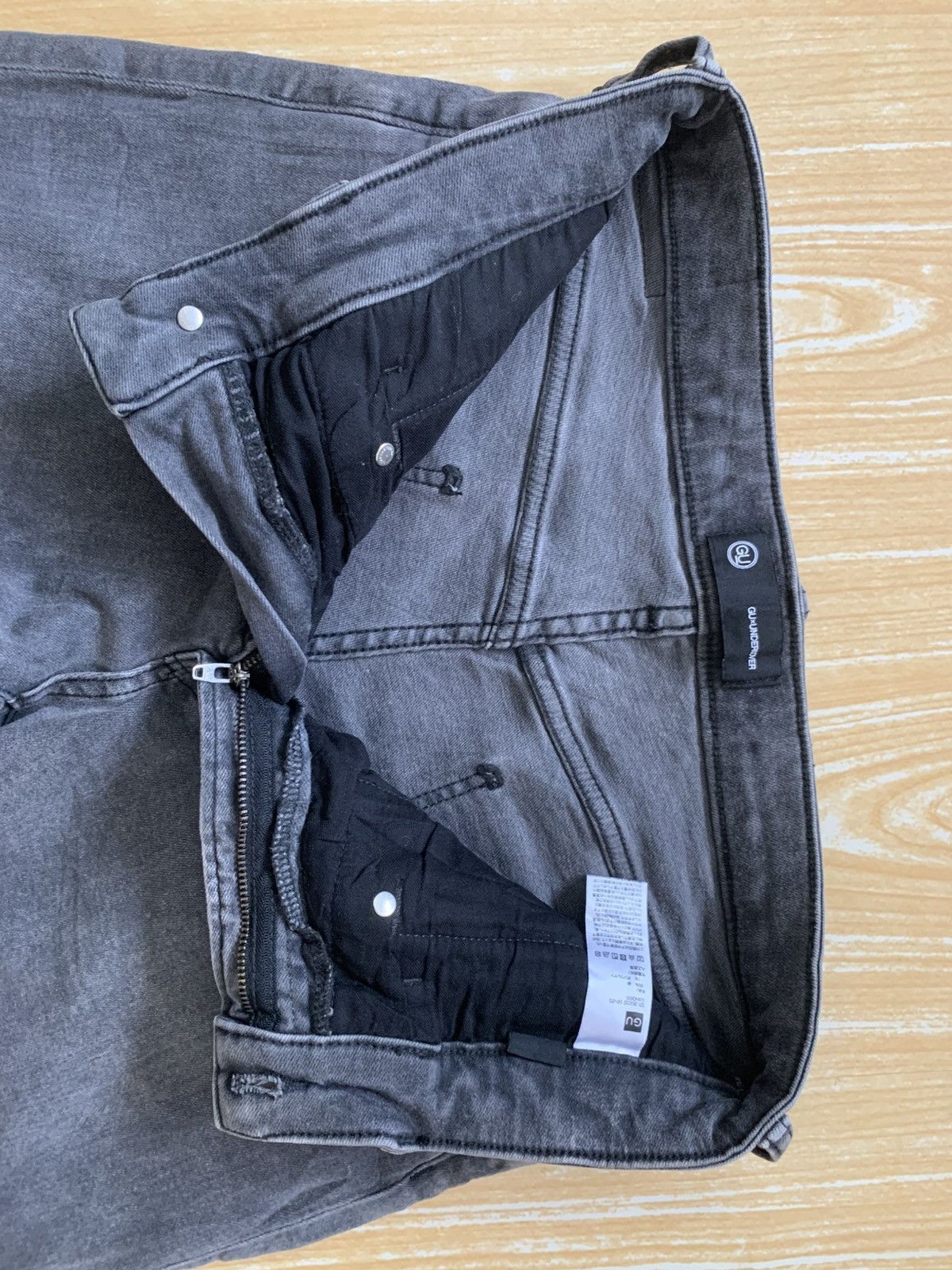 GU Distressed Gu X Undercover Faded Black Stretching Jeans Pant Size US 30 / EU 46 - 18 Thumbnail