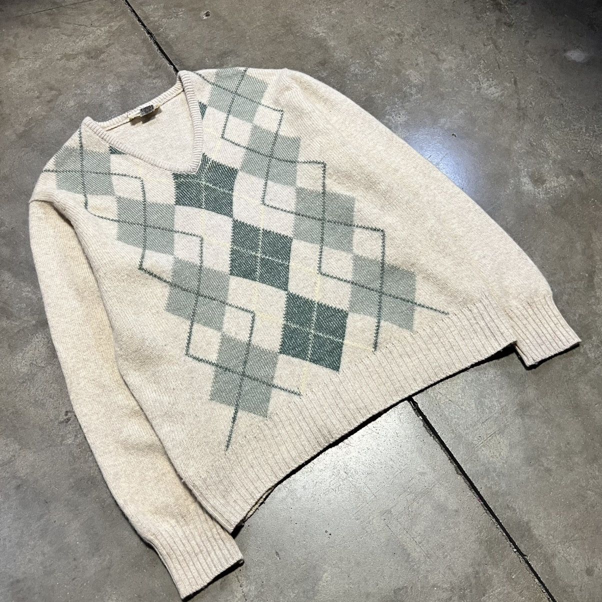 Vintage Vintage 80s Argyle Plaid Wool Sweater Scottland V Neck Ivy Size US L / EU 52-54 / 3 - 2 Thumbnail