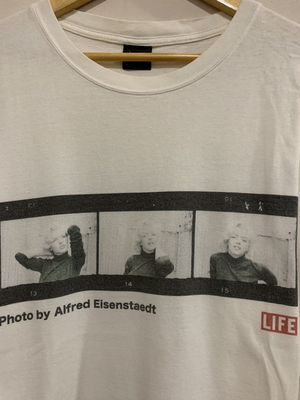 Band Tees Vintage Marilyn Monroe Box Logo tees Size US L / EU 52-54 / 3 - 2 Thumbnail