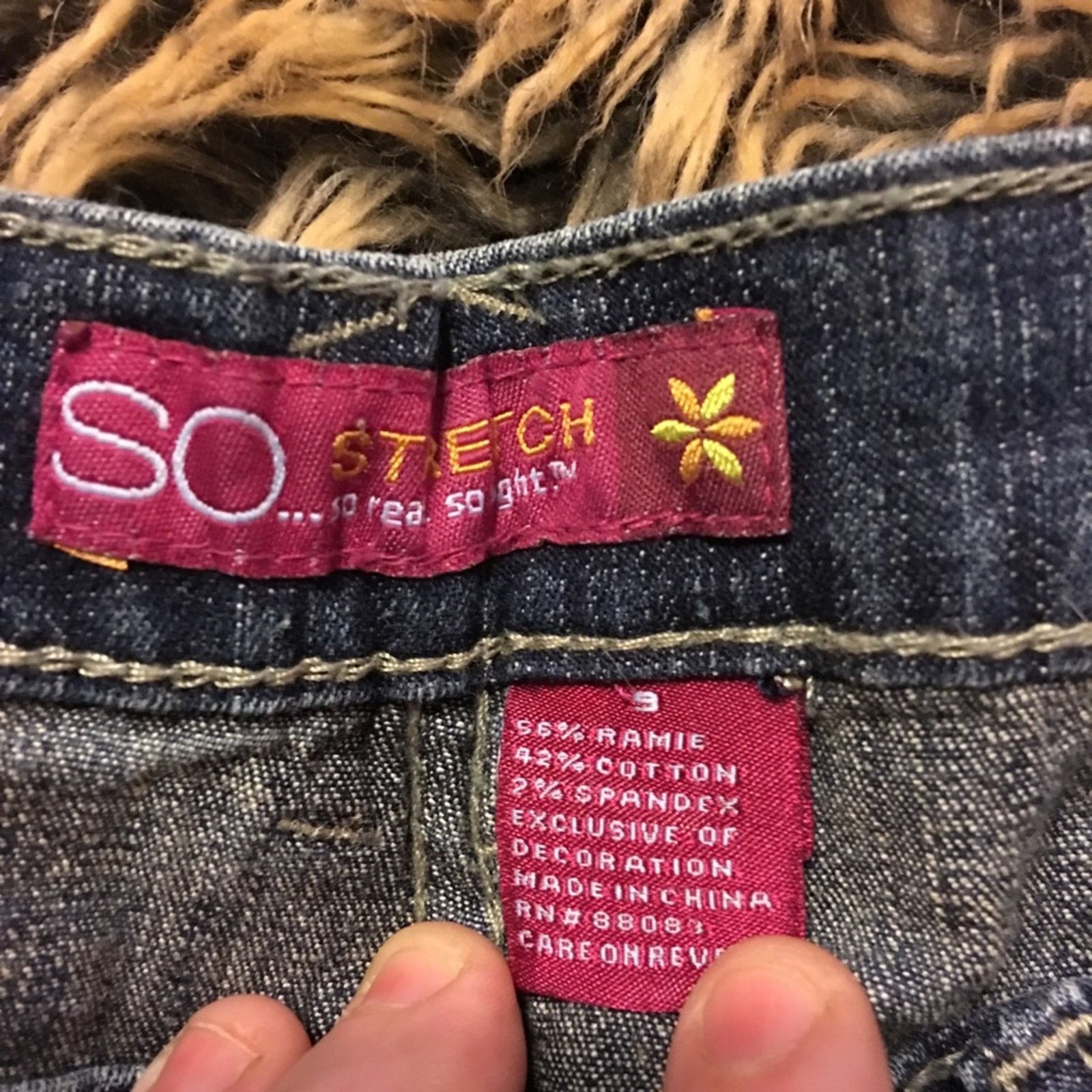 Other SO stretch embroidered flare jeans NWT 9 Size 31" - 6 Thumbnail