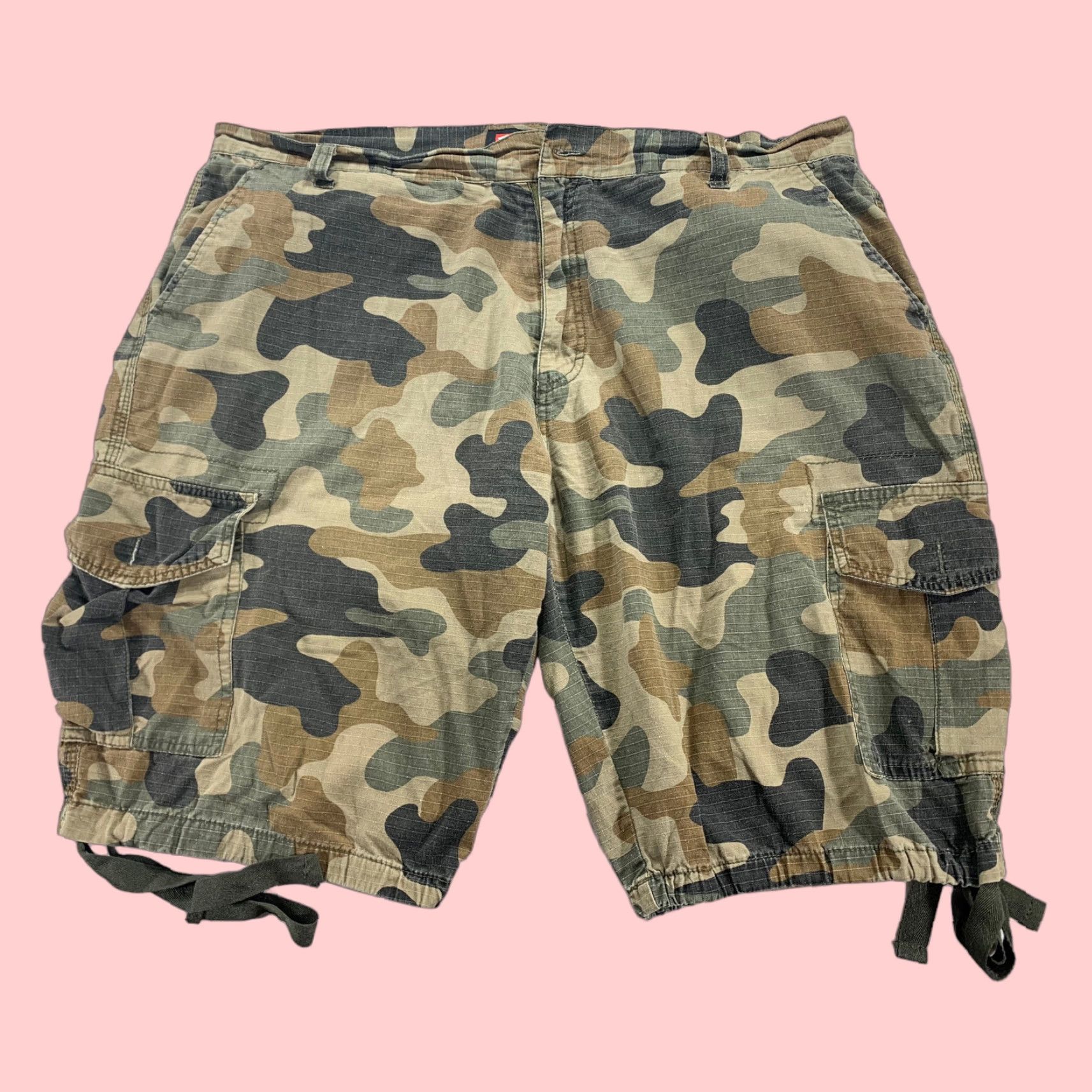 VINTAGE Southpole Cargo Shorts Men Camouflage Ripstop