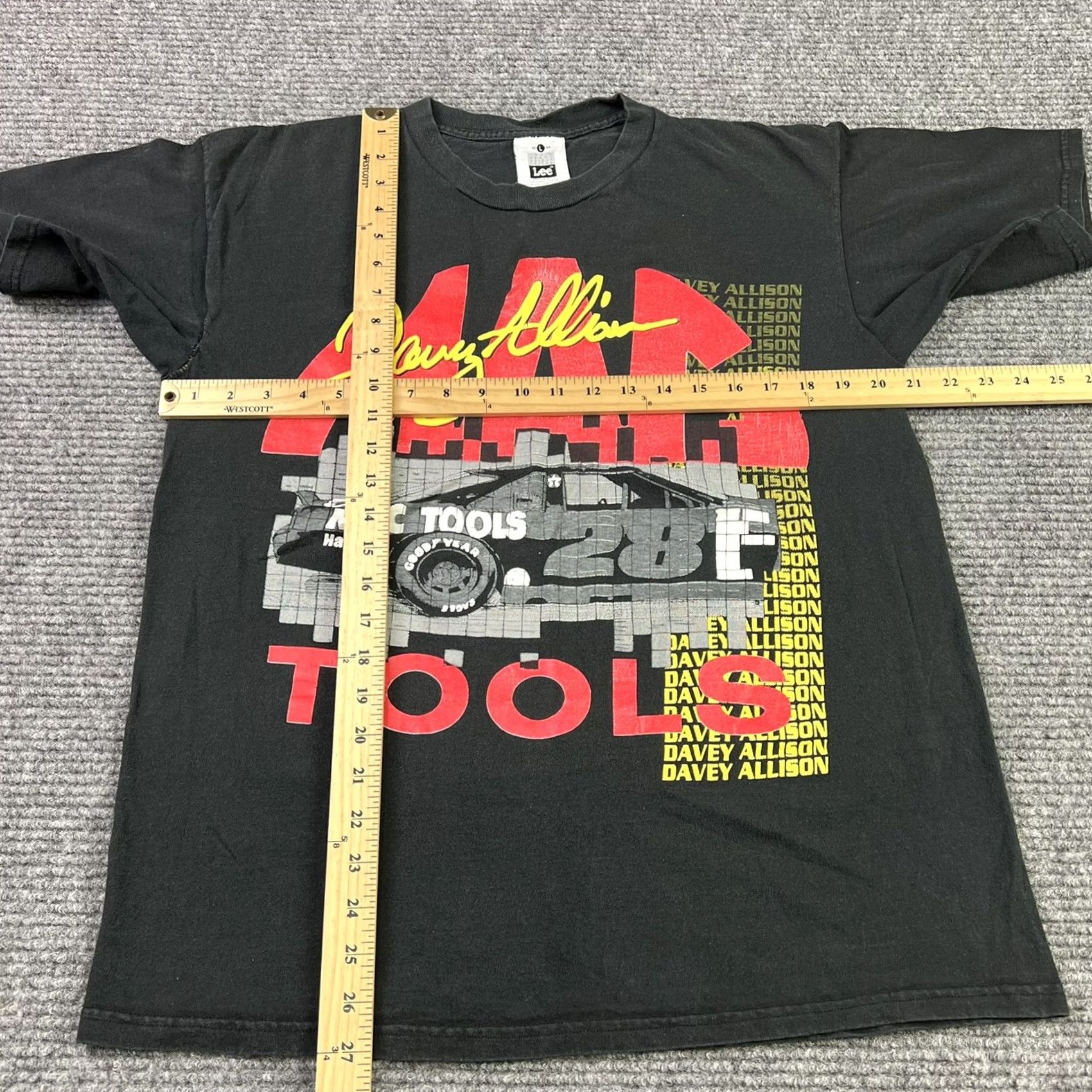 Lee VINTAGE Davey Allison Mac Tools NASCAR Racing Graphic T Shirt Shirt Mens Large Black 90s Short Sleeve Crew Neck Graphic Print Nascar Boys? Size US L / EU 52-54 / 3 - 4 Thumbnail