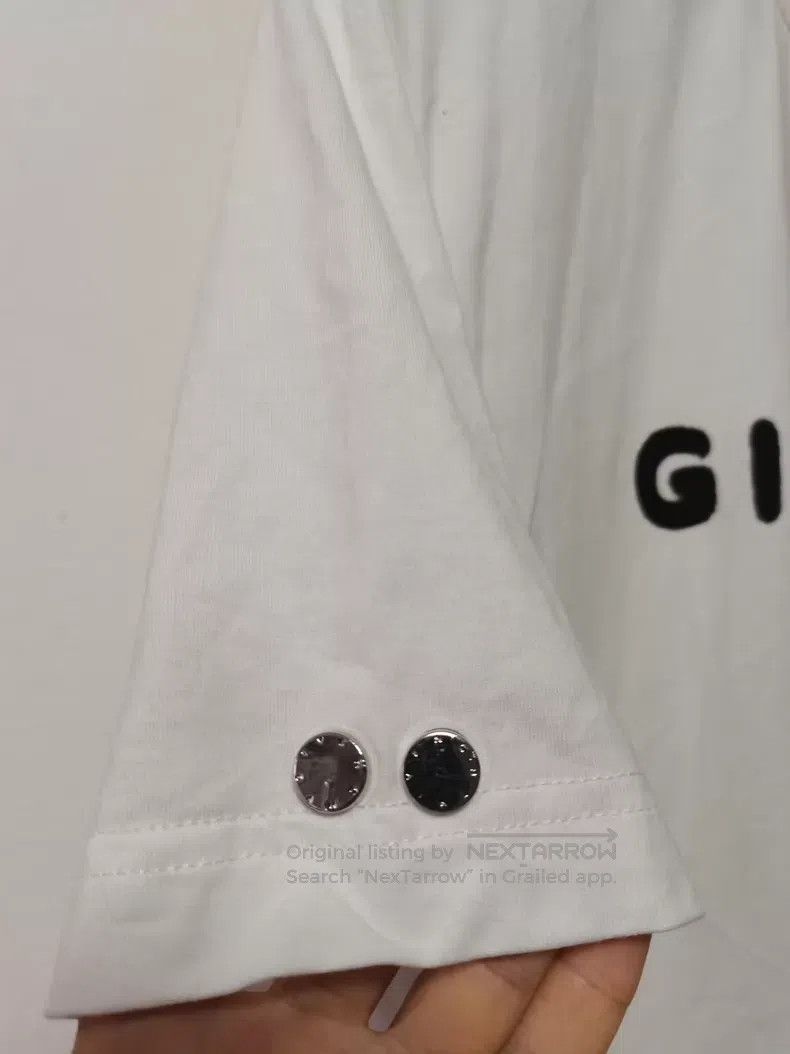 Givenchy Givenchy Short Sleeve T-shirt Size US S / EU 44-46 / 1 - 2 Thumbnail