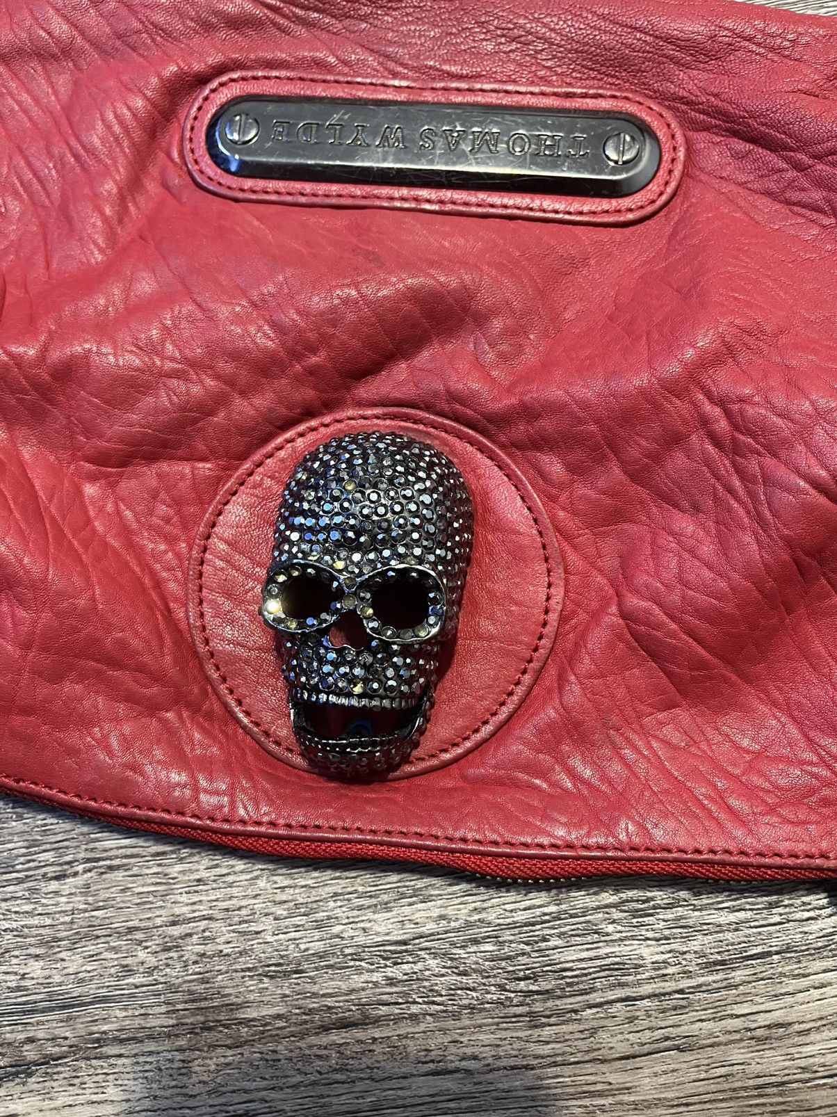 Thomas Wylde Thomas Wylde Red Leather Skull Foldover Clutch Handbag Size ONE SIZE - 2 Thumbnail