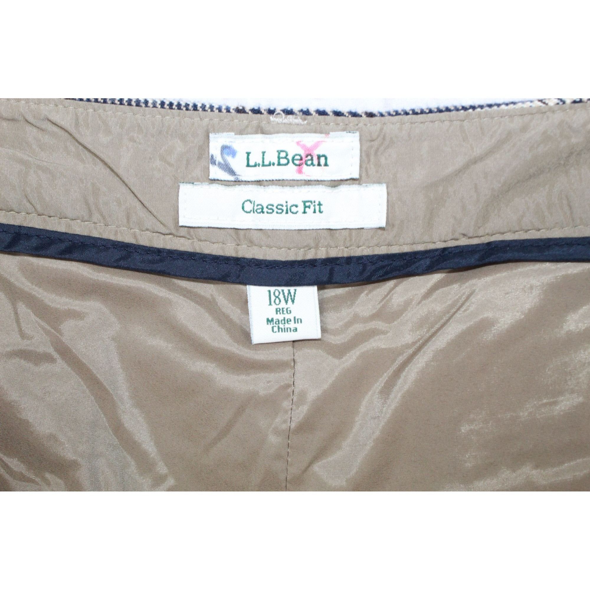 L.L. Bean LL Bean Women's Plaid Classic Fit Lined Career Dress Pants Size 40" / US 18 - 7 Thumbnail