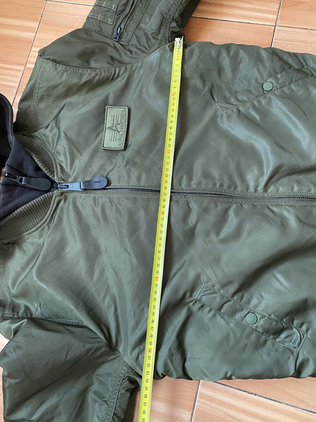 Alpha Industries Alpha Industries MA-1 Men's Bomber Jacket in Sage Green Size US L / EU 52-54 / 3 - 18 Thumbnail