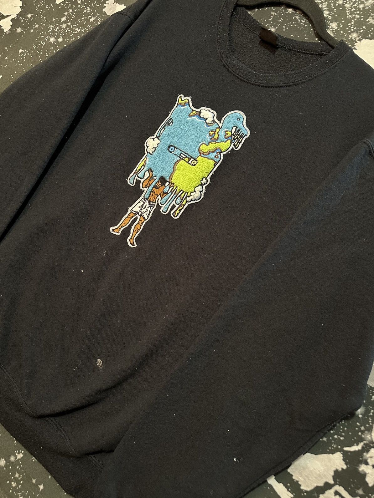 Other Earth Textured Patch Artwork Sweatshirt Size US L / EU 52-54 / 3 - 4 Thumbnail
