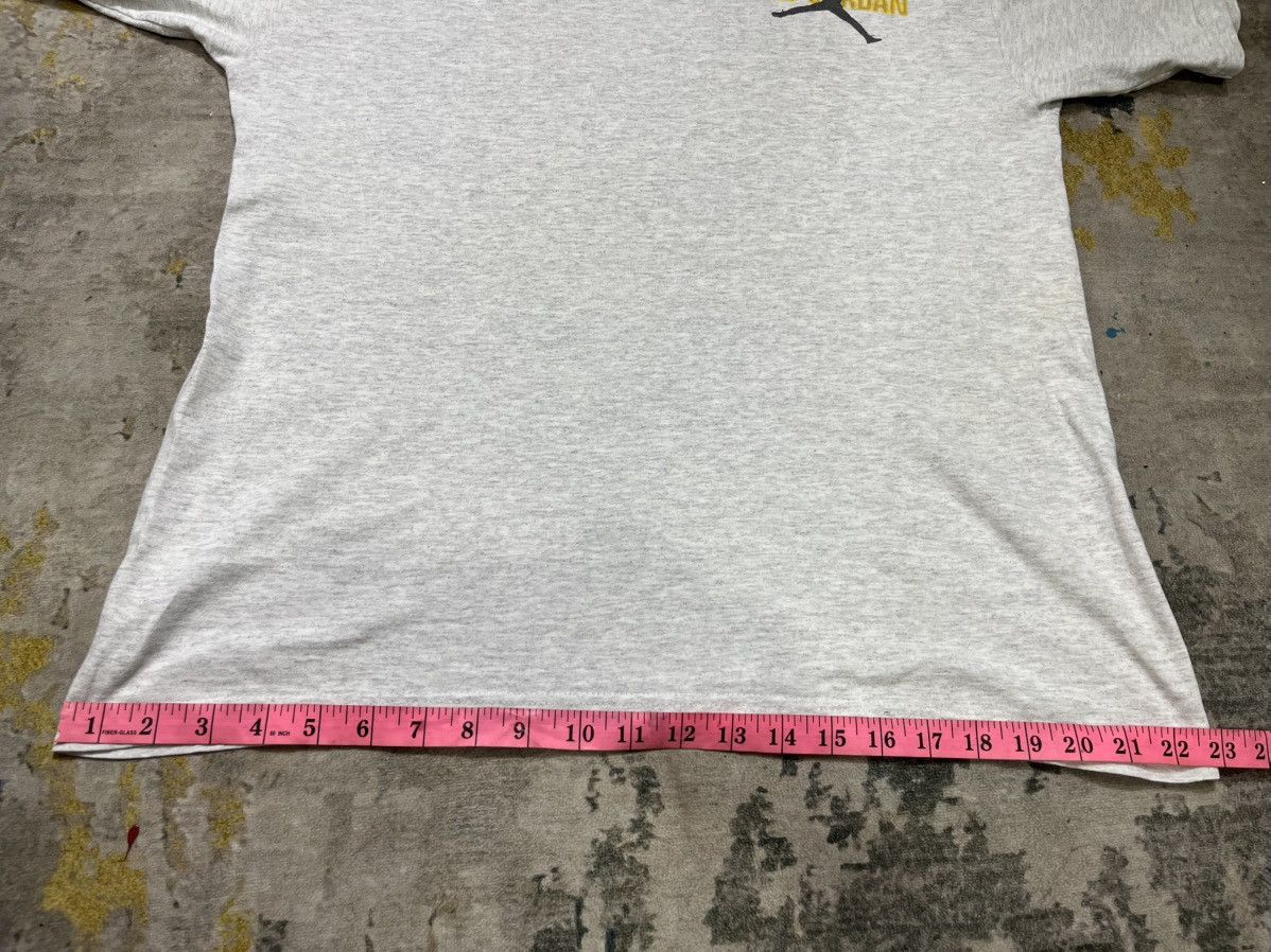 Nike RARE!!! Vintage 90’s NIKE AIR JORDAN BACKHIT Tshirt Size US M / EU 48-50 / 2 - 9 Thumbnail