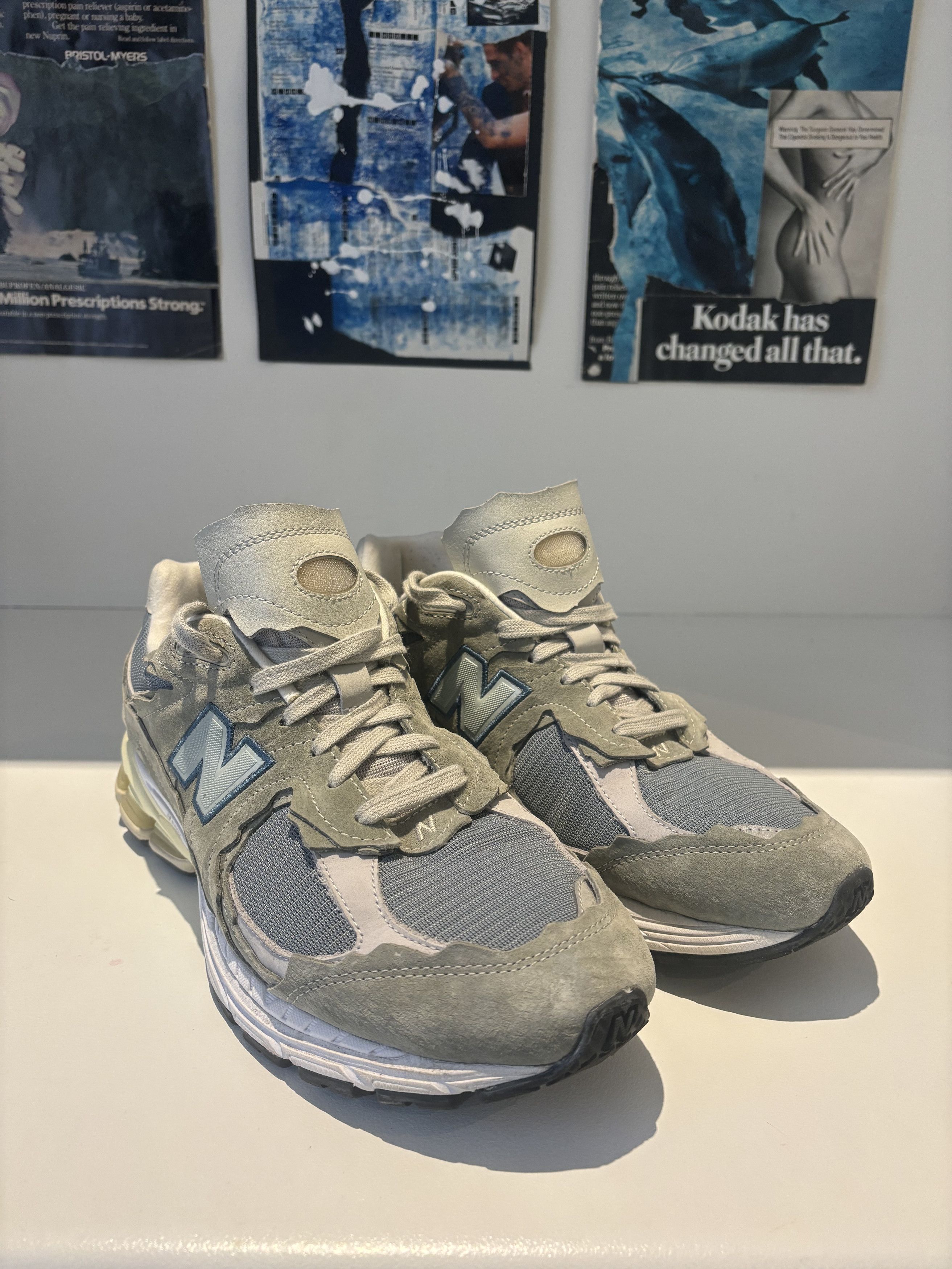 Nike NEW BALANCE 2002R PROTECTION PACK - MIRAGE GREY Size US 10 / EU 43 - 1 Thumbnail