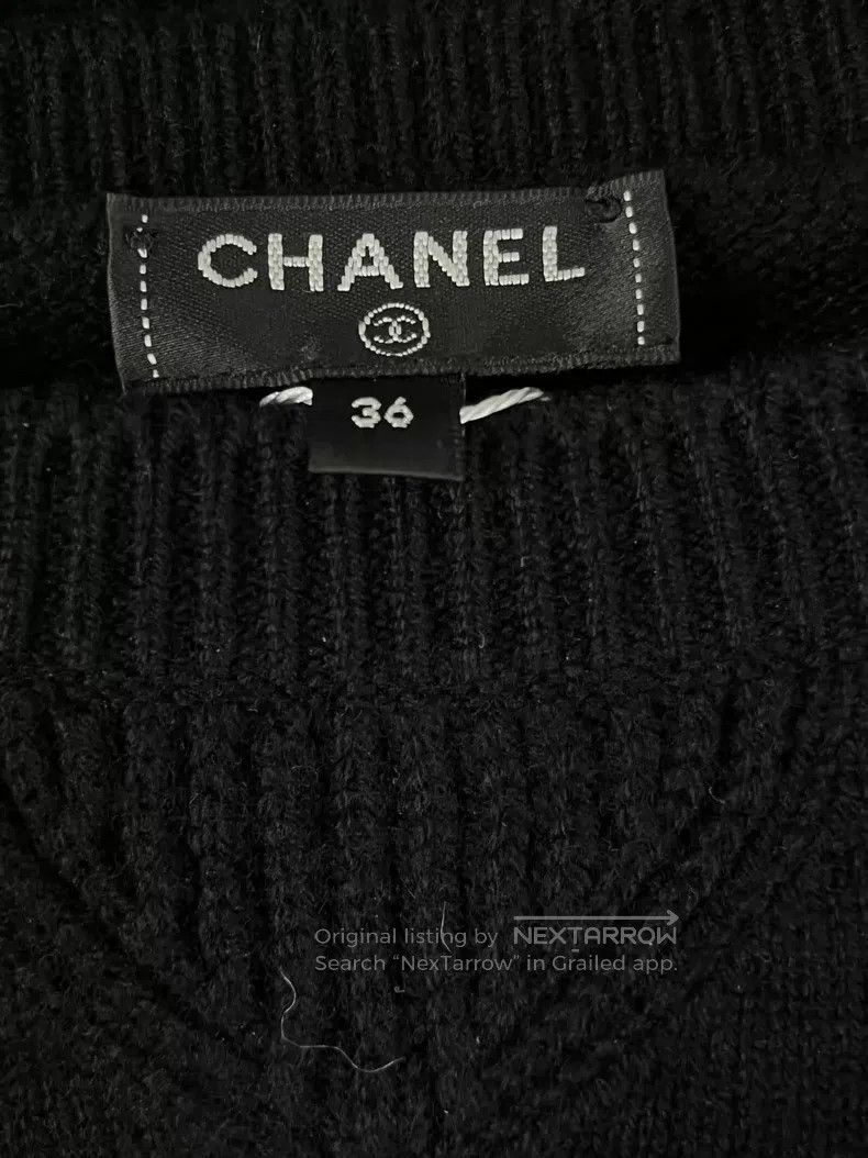 Chanel Chanel Black Pearl Wheat Spike Badge Sweater Size XS / US 0-2 / IT 36-38 - 4 Thumbnail