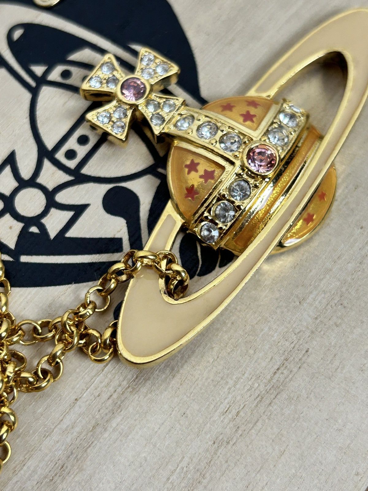 Vivienne Westwood Vintage Vivienne Westwood Large Enamel Orb Pendant Necklace Size ONE SIZE - 3 Thumbnail