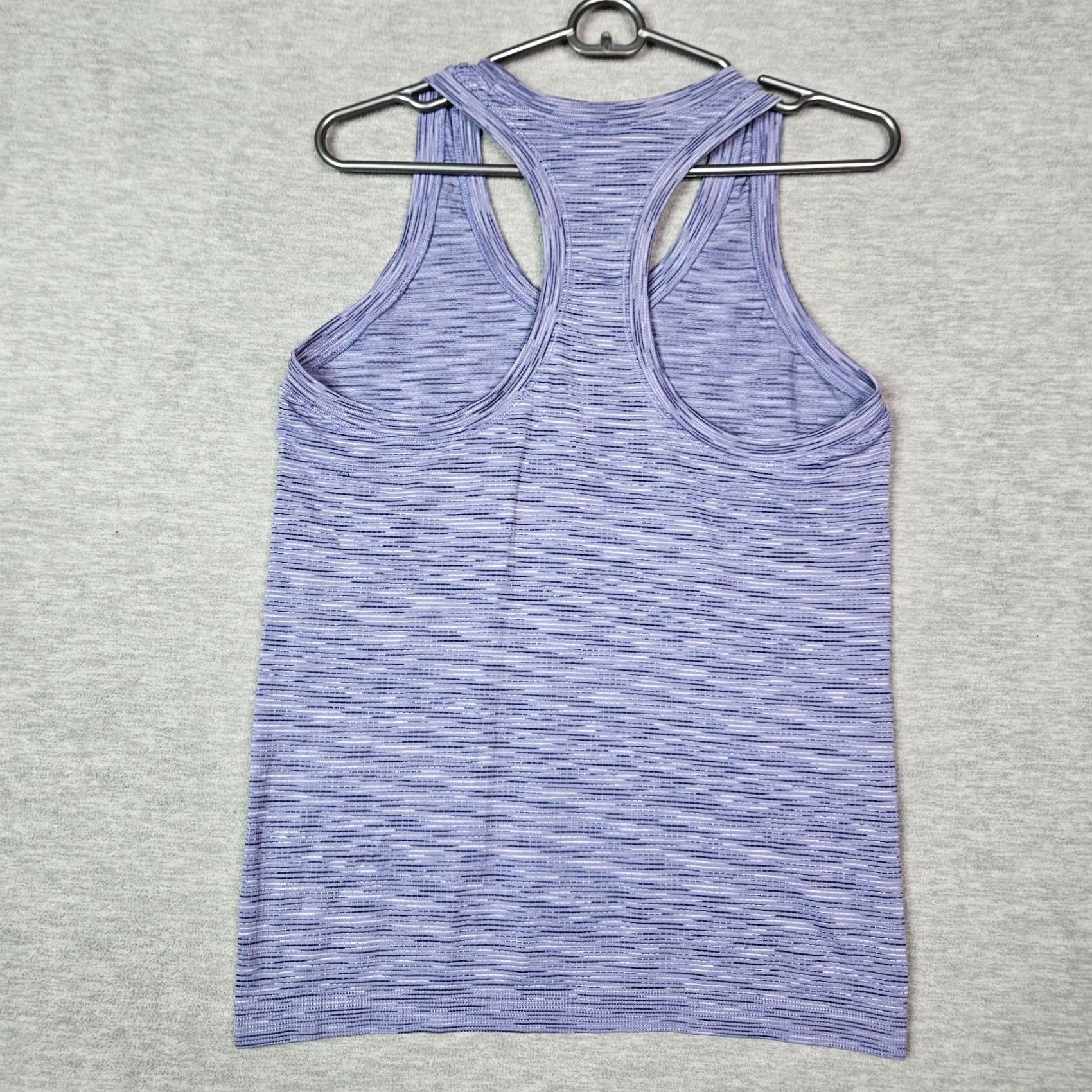 Athleta Athleta Tank Top Women's Blue Space Dyed Size M Sleeveless Racerback Activewear Top Size M / US 6-8 / IT 42-44 - 2 Thumbnail