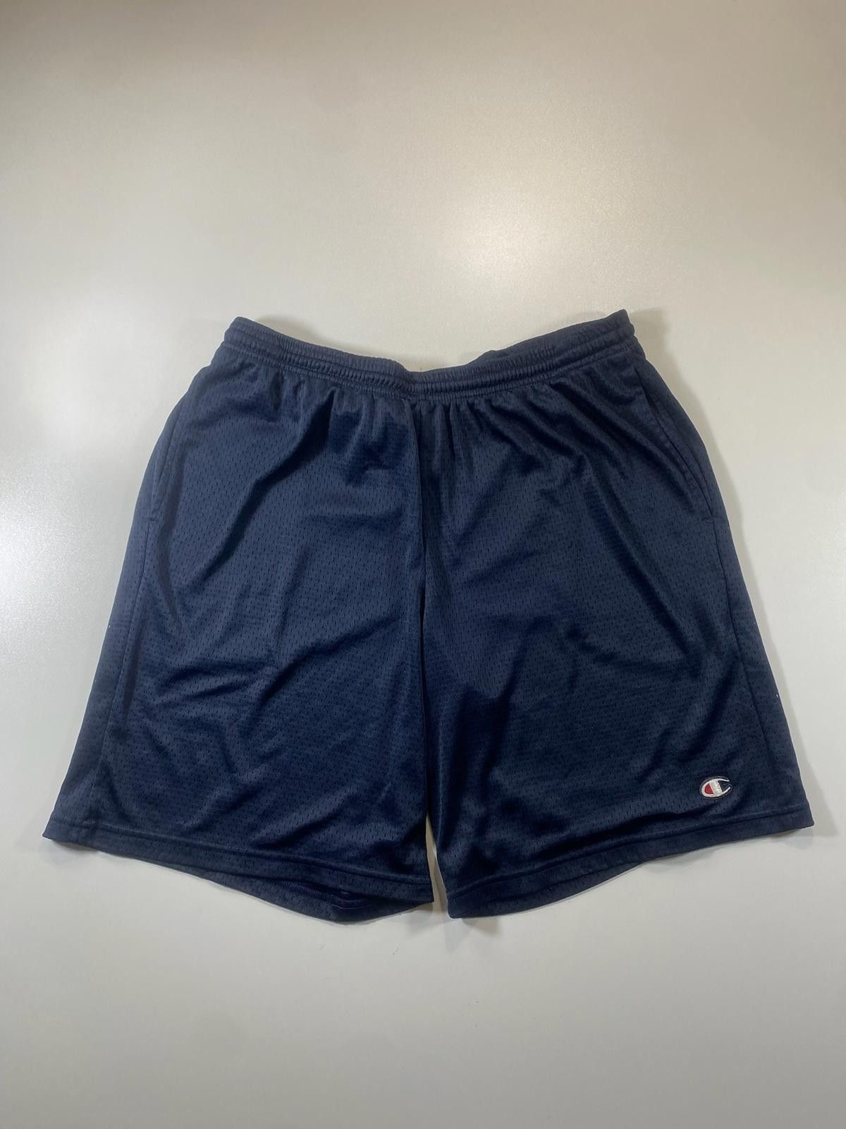 Champion Champion Authentic Navy Blue Athletic Shorts Medium Size US 32 / EU 48 - 1 Thumbnail