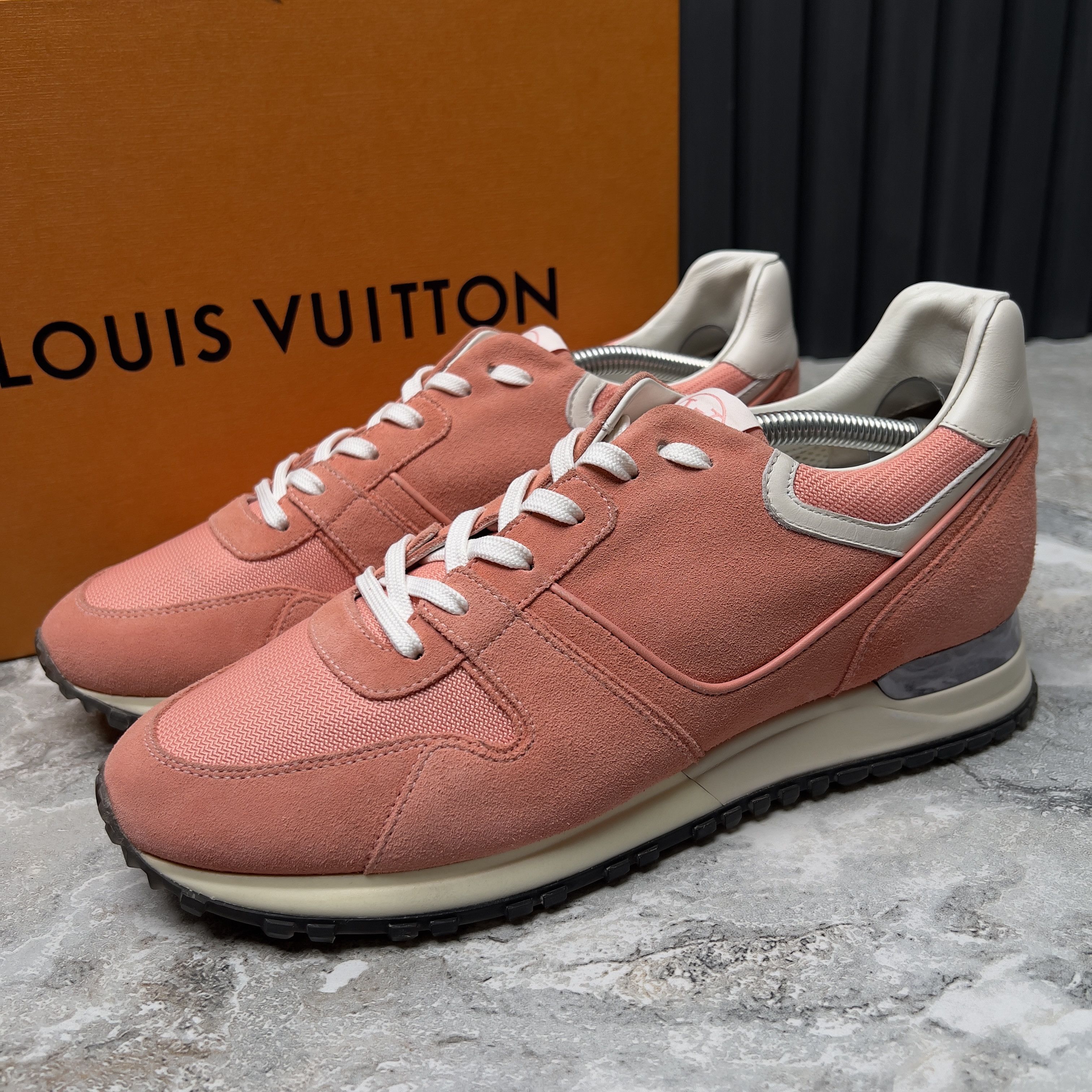 Louis Vuitton Run Away LV Sneakers Suede