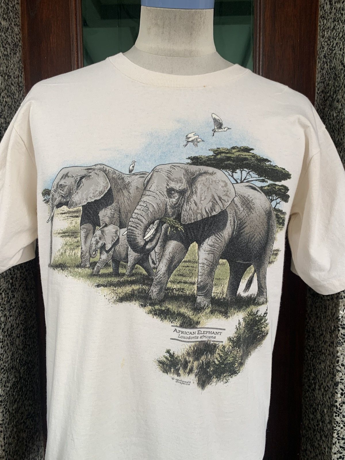 Habitat × Vintage Vintage 90s African Elephant Painting Graphics T shirt Size US M / EU 48-50 / 2 - 2 Thumbnail