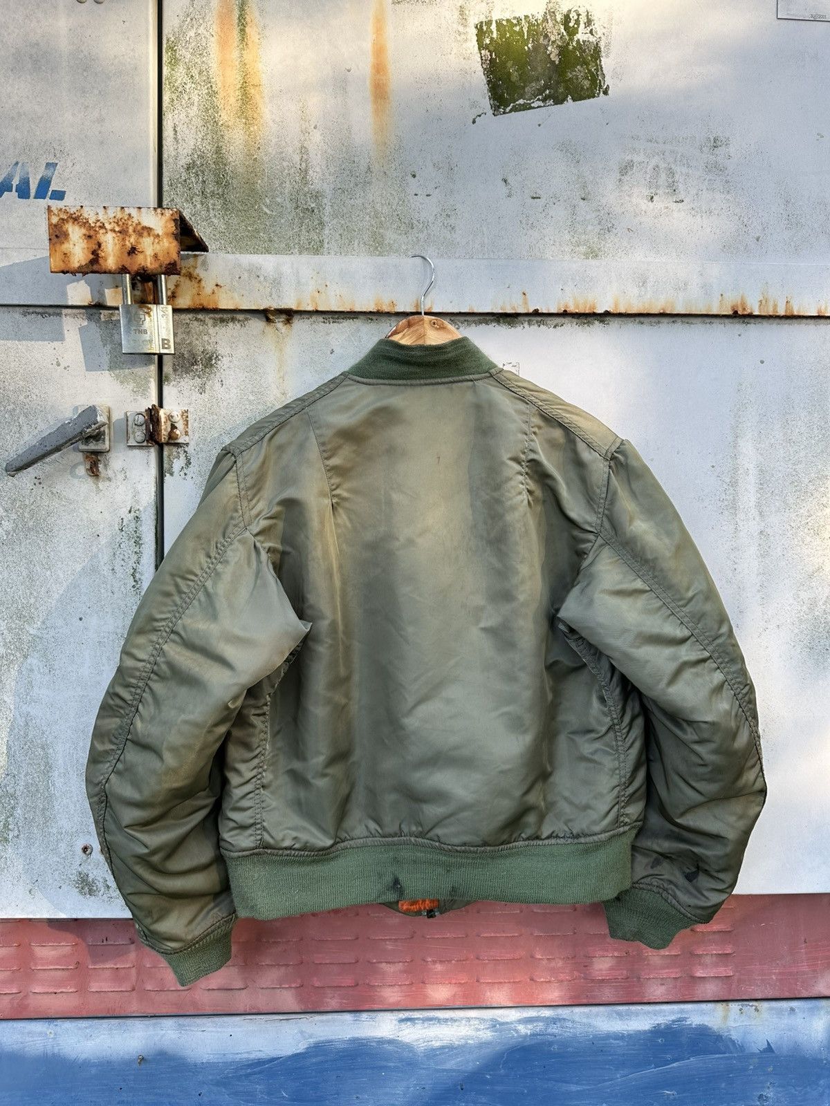 Alpha Industries 🪖Vintage THRASHED MA-1 Alpha Industries Bomber Jacket Size US M / EU 48-50 / 2 - 10 Thumbnail