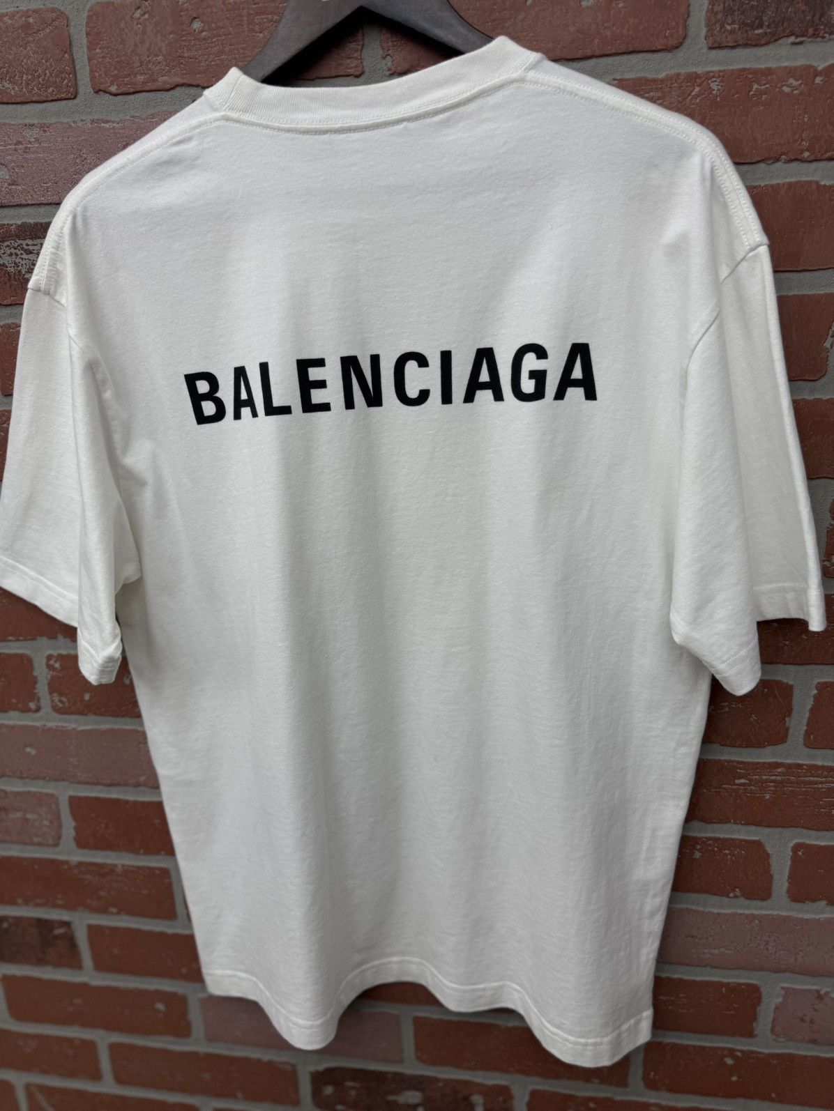 Balenciaga Balenciaga White Tee Shirt Back Logo $695 Retail Size XS Size US XS / EU 42 / 0 - 8 Thumbnail