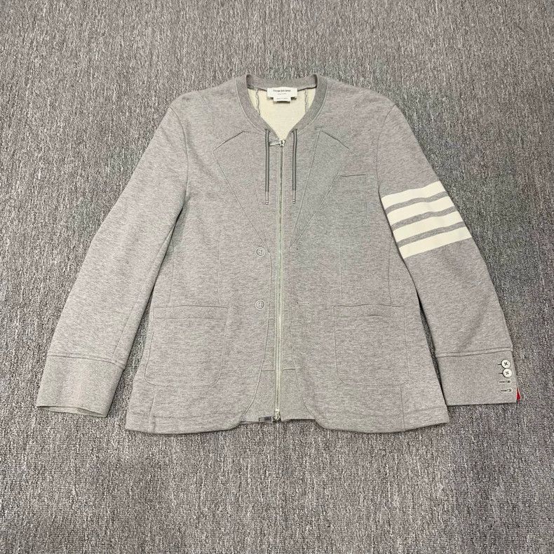 Thom Browne Thom Browne size1 Gray four stripe suit zipper jacket Size US S / EU 44-46 / 1 - 1 Thumbnail
