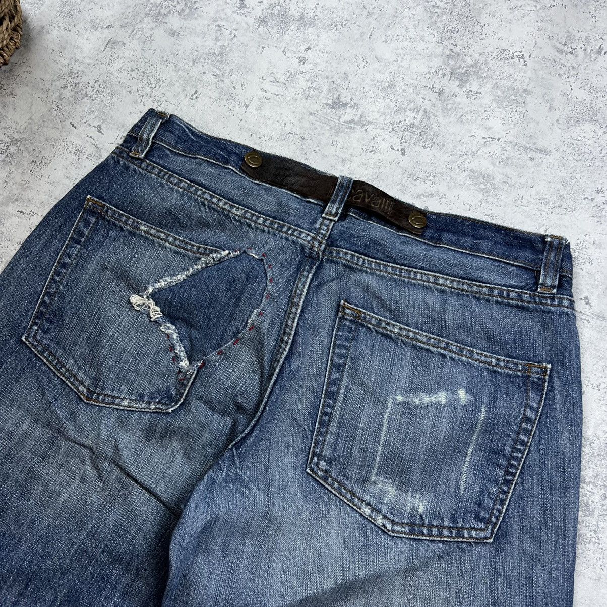 Just Cavalli 00s Just Cavalli Vintage Y2K Distressed Baggy Glamour Jeans Size US 32 / EU 48 - 12 Thumbnail