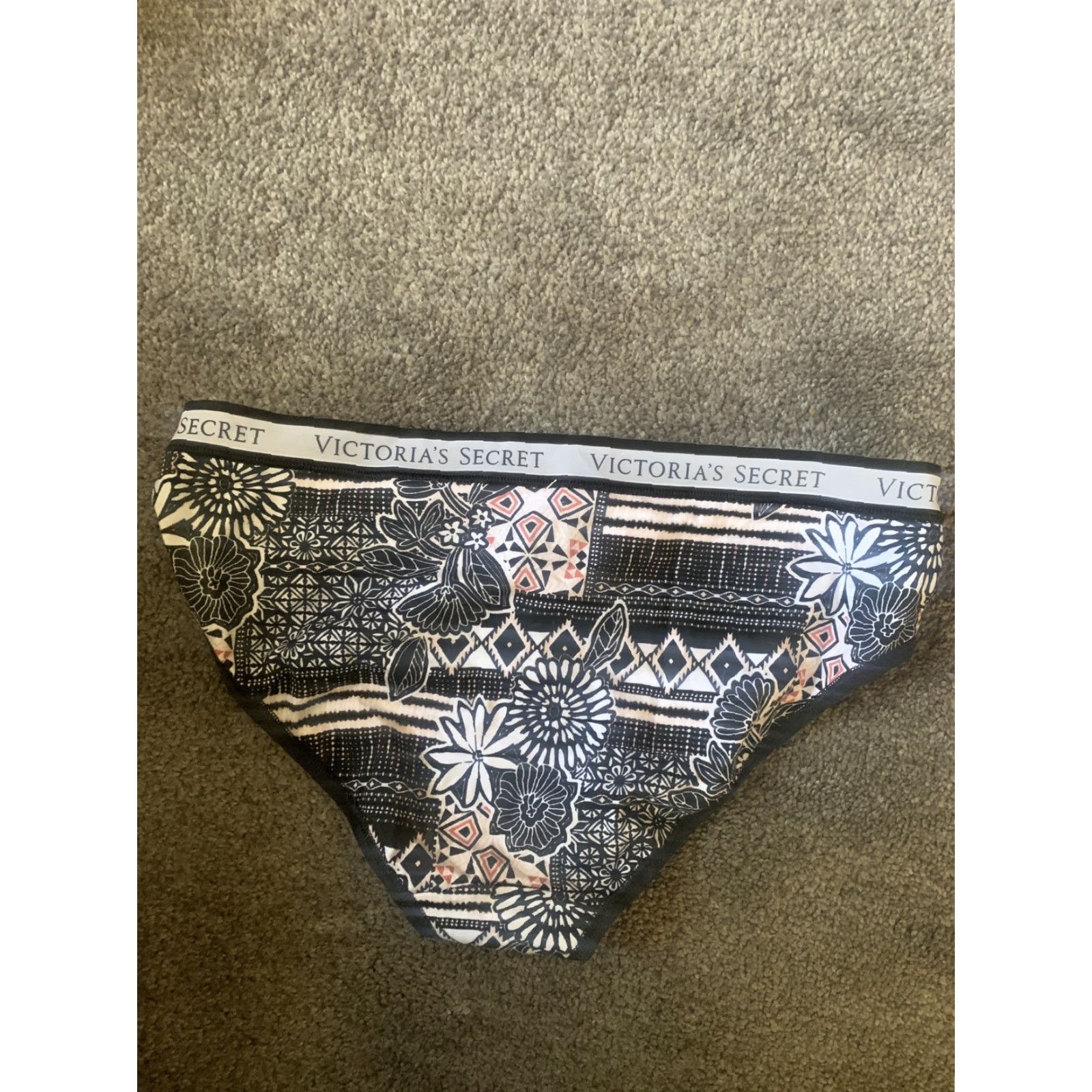Victoria's Secret Victoria's Secret Hiphugger Panties M Women Multicolor Hipster Size 32" / US 10 / IT 46 - 4 Thumbnail