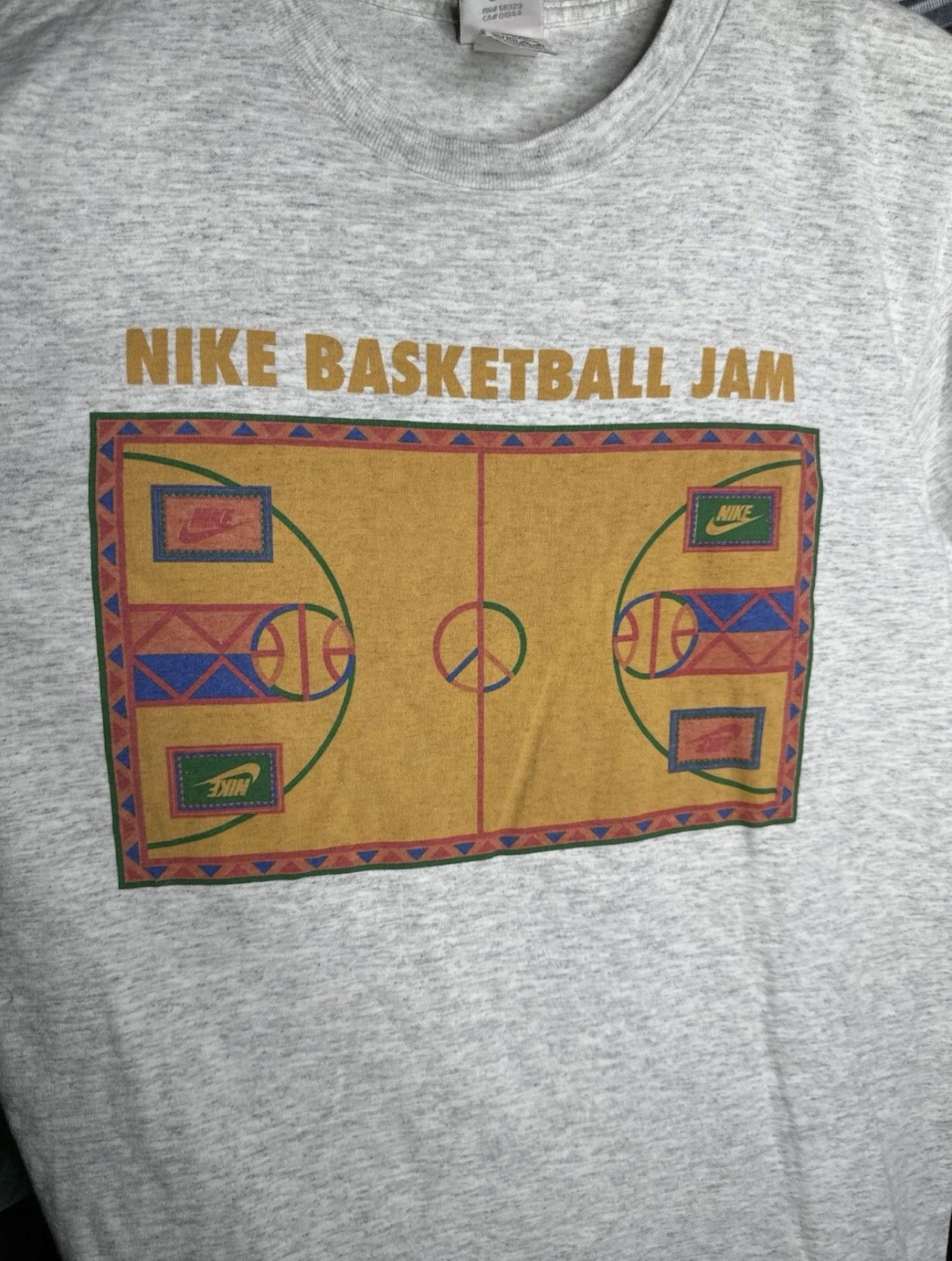 Nike Vintage Nike Basketball Jam NBA T Shirt 90s Size L Size US L / EU 52-54 / 3 - 3 Thumbnail