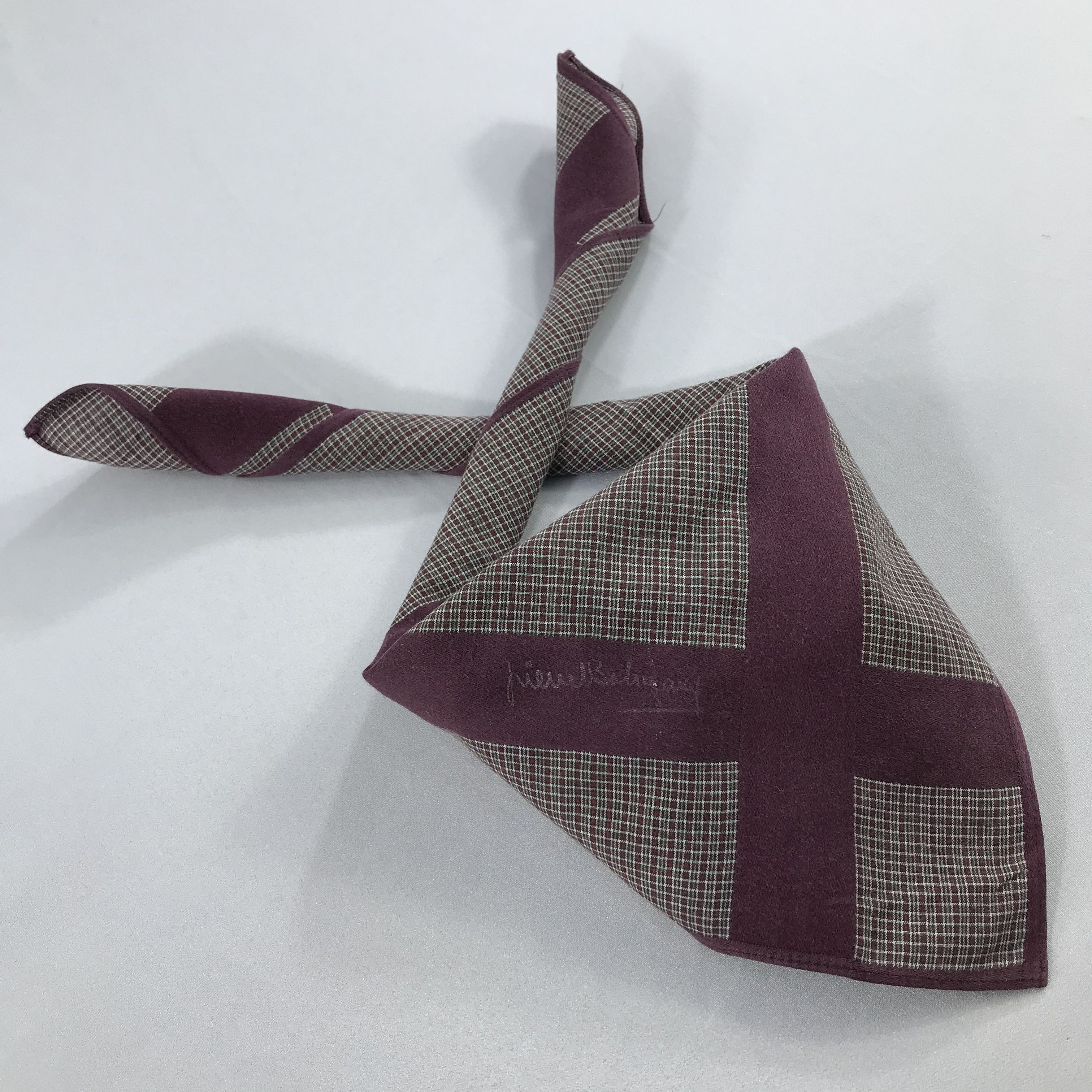 Vintage Pierre Balmain Bandana/ Handkerchief / Neckerchief Size ONE SIZE - 2 Thumbnail