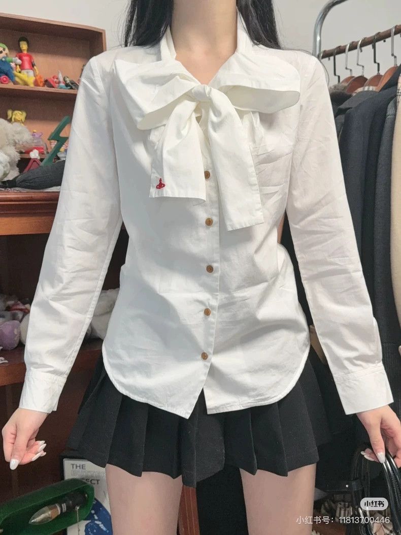 Vivienne Westwood Vivienne Westwood size2 Butterfly bow tie shirt Size M / US 6-8 / IT 42-44 - 1 Thumbnail
