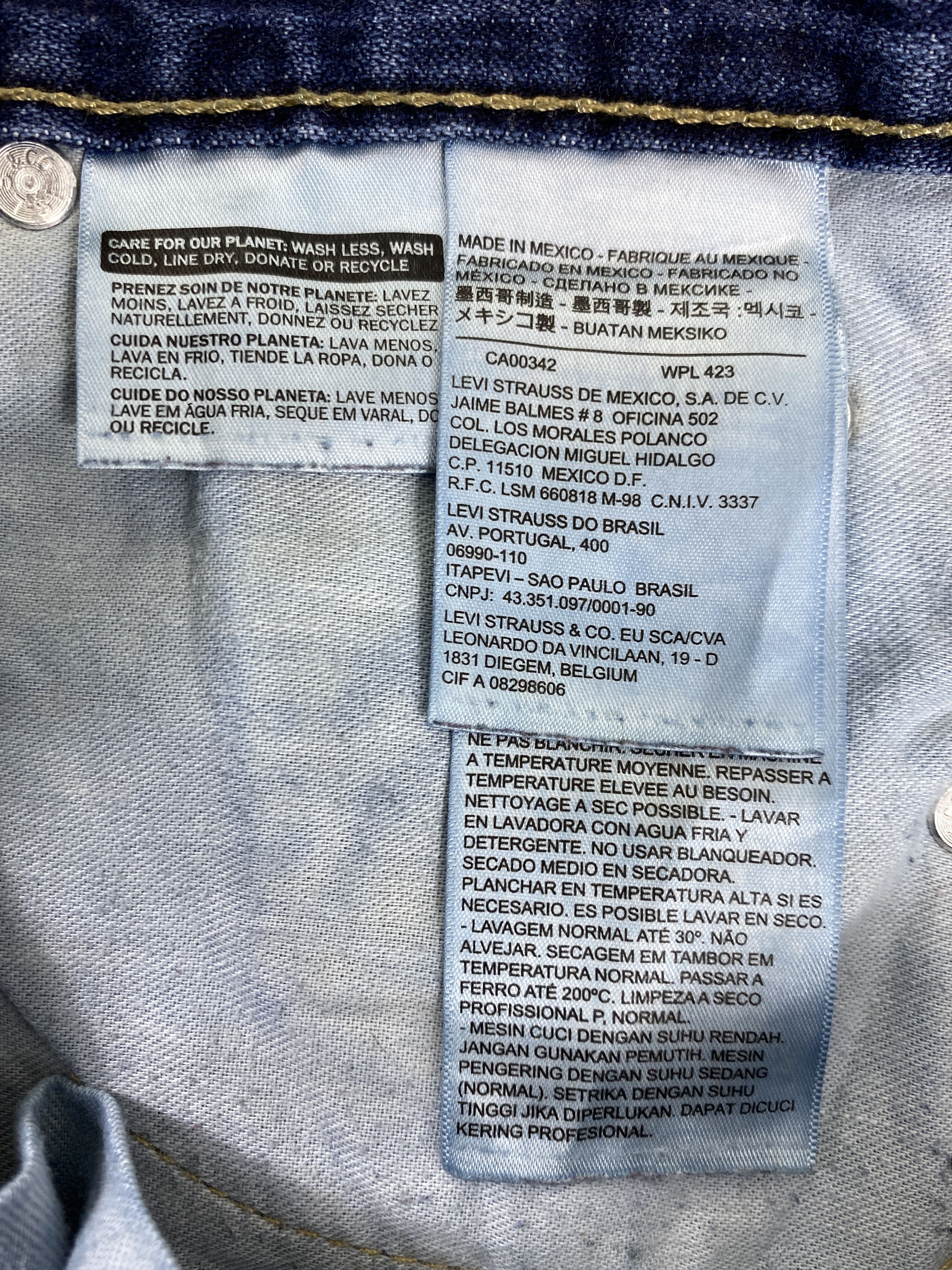 Japanese Brand Dark Blue Vintage Levi's 513 Distressed Denim 30x31.5 JN371 Size US 30 / EU 46 - 9 Thumbnail