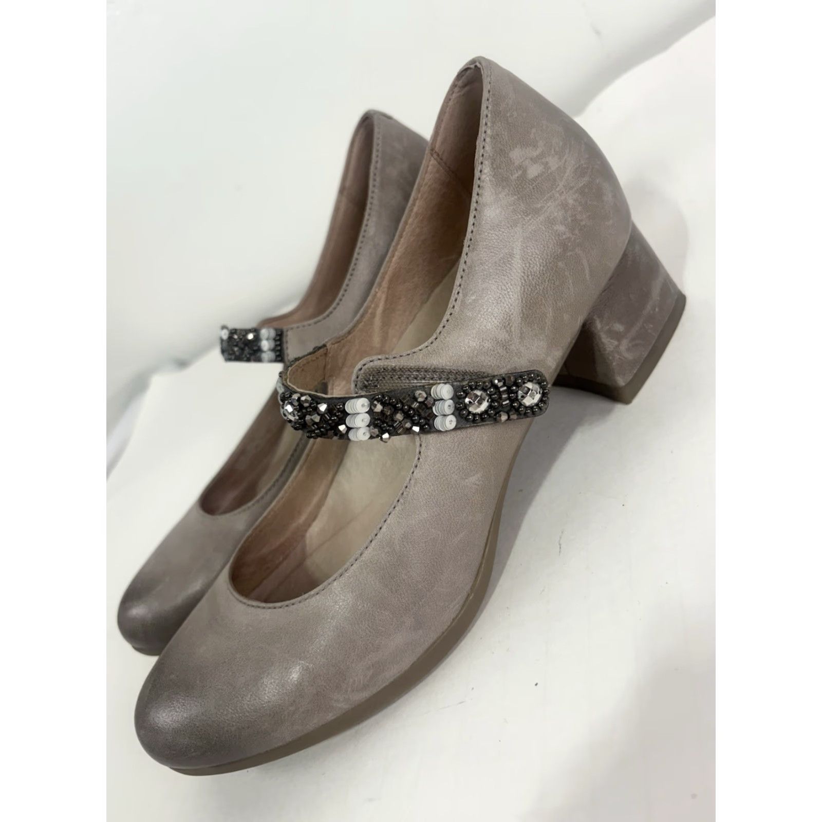 Dansko Dansko Gray Leather Block Heel Mary Janes Womens Size 36 Casual Comfort Size US 7 / IT 37 - 2 Thumbnail