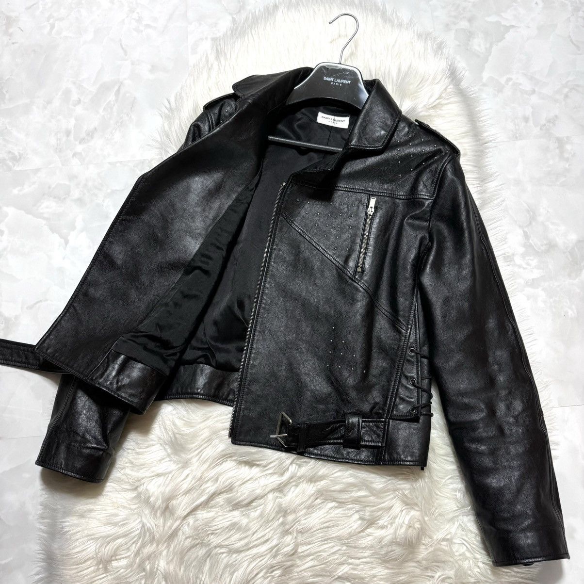 Saint Laurent Paris Saint Laurent Paris, dot studs, cropped leather Jacket Size US M / EU 48-50 / 2 - 10 Thumbnail