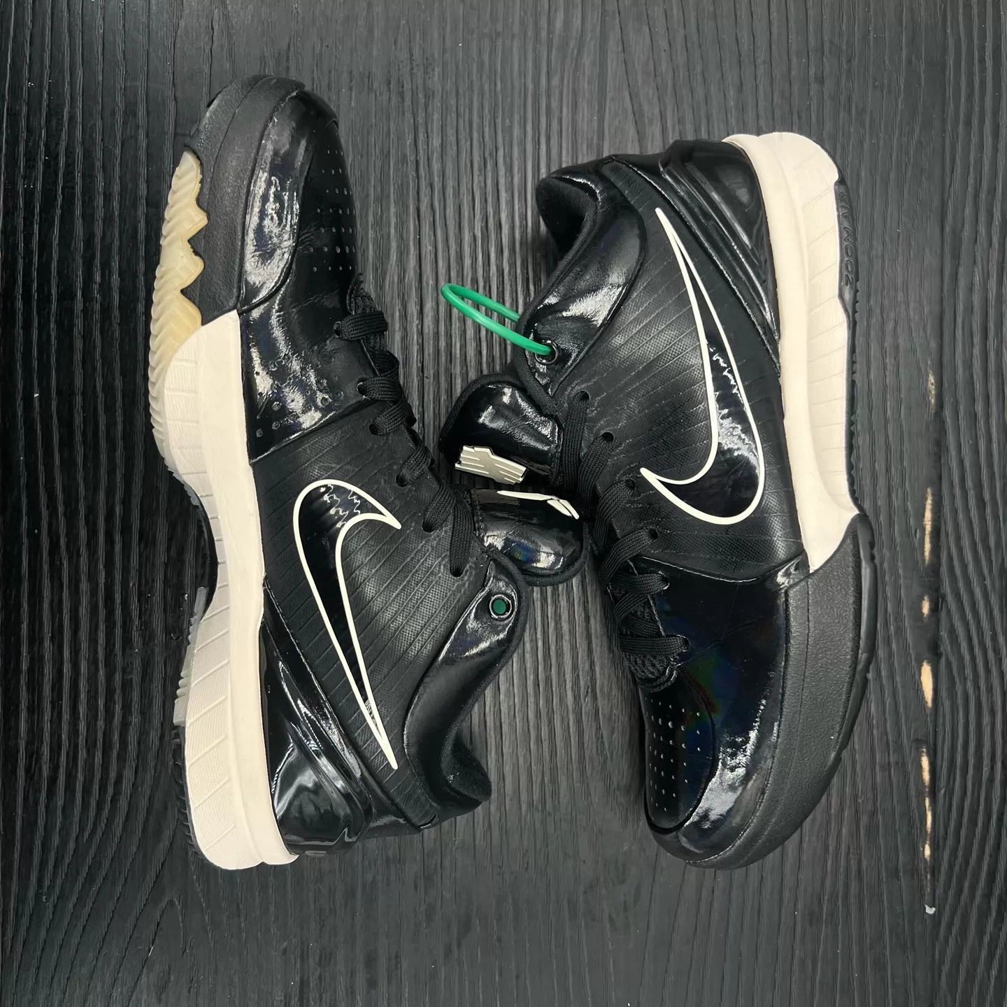 Nike ZK4 Und Black Mamba 40 Mint Size US 7 / EU 40 - 2 Thumbnail