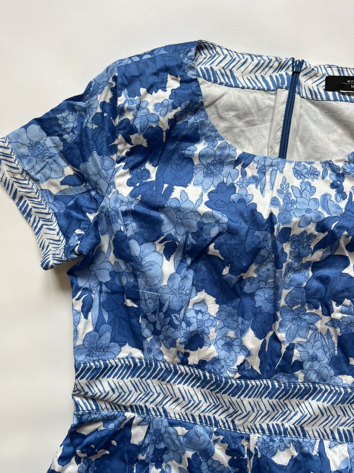 Weekend Max Mara Weekend Max Mara Floral Blue Dress Womens Size S / US 4 / IT 40 - 5 Thumbnail