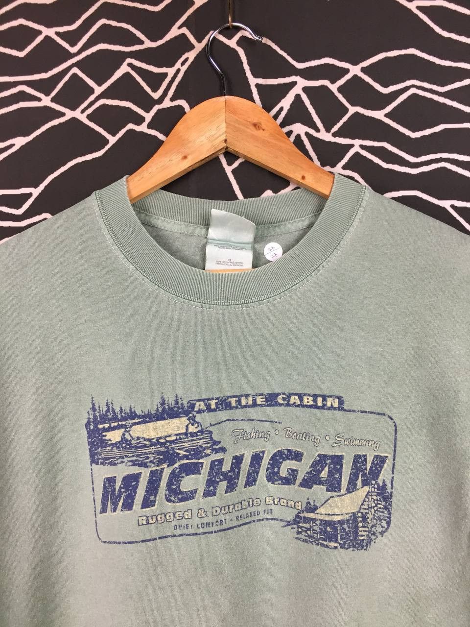 Vintage Vtg Y2K Michigan Cabin Life Fishing Boating Outdoor Tee Size US L / EU 52-54 / 3 - 3 Thumbnail