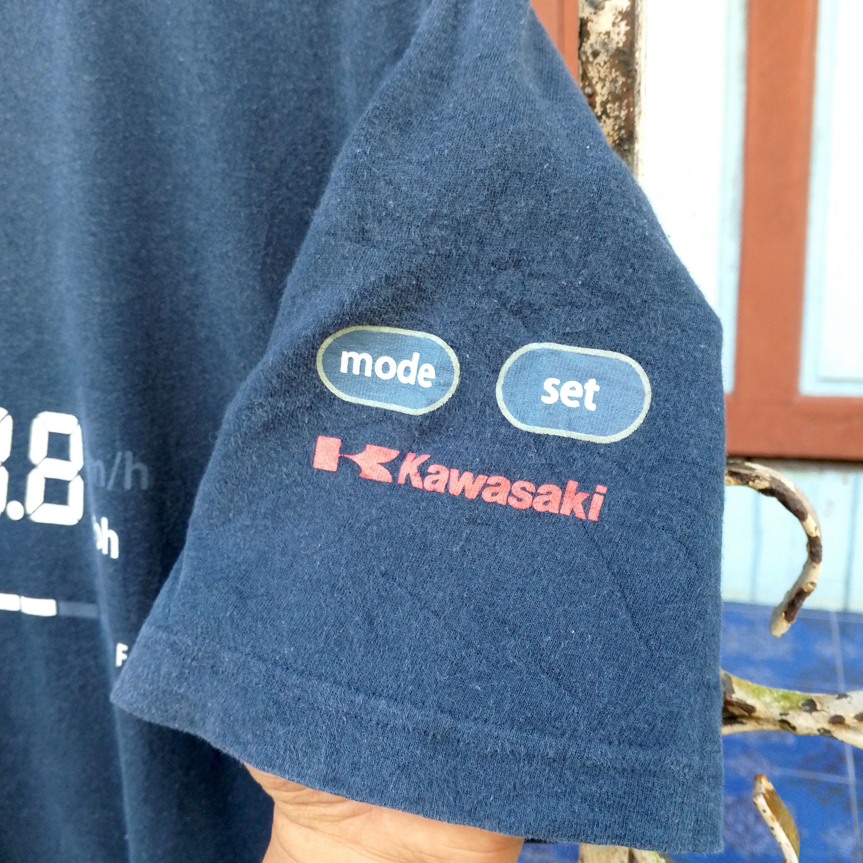 Vintage Vintage Kawasaki Shirt Size L Size US M / EU 48-50 / 2 - 5 Thumbnail
