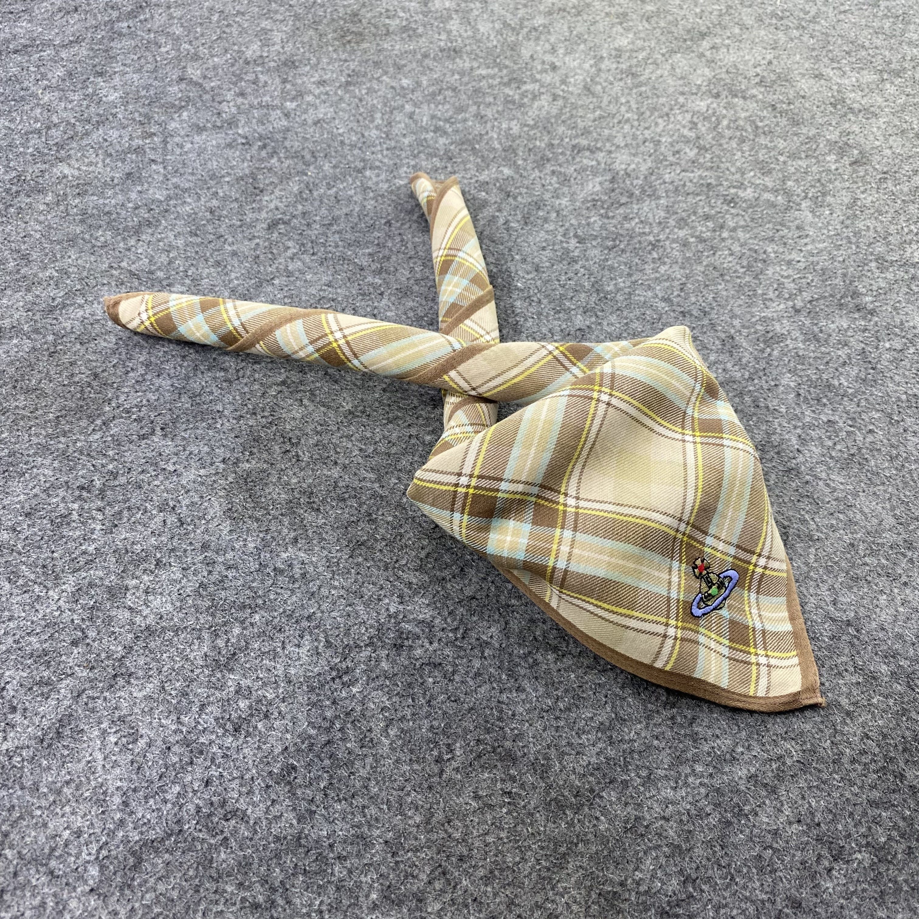 Vintage Vivienne Westwood Handkerchief Neckerchief Bandana-B2010 Size ONE SIZE - 1 Thumbnail