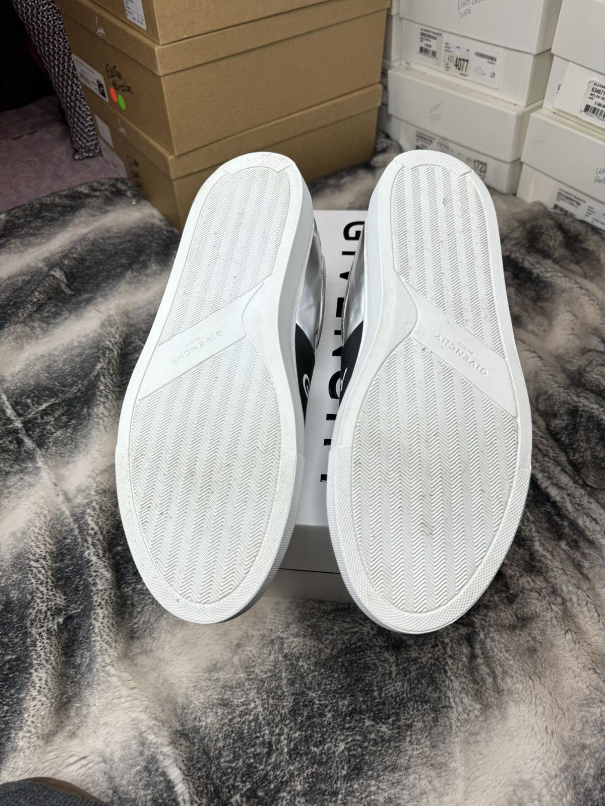 Givenchy Givenchy Urban Street Sneaker - Silvery Size US 10 / EU 43 - 13 Thumbnail
