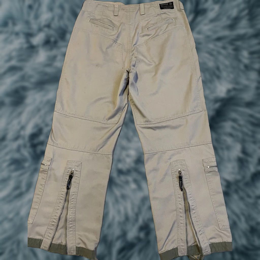 JNCO VINTAGE Dockers Jeans Baggy Distressed Wide-Leg 34 Beige 80s 90s Grunge Punk Skate Rave Hip Hop Metal Retro Rock Classic Men Jeans Size US 34 / EU 50 - 1 Thumbnail